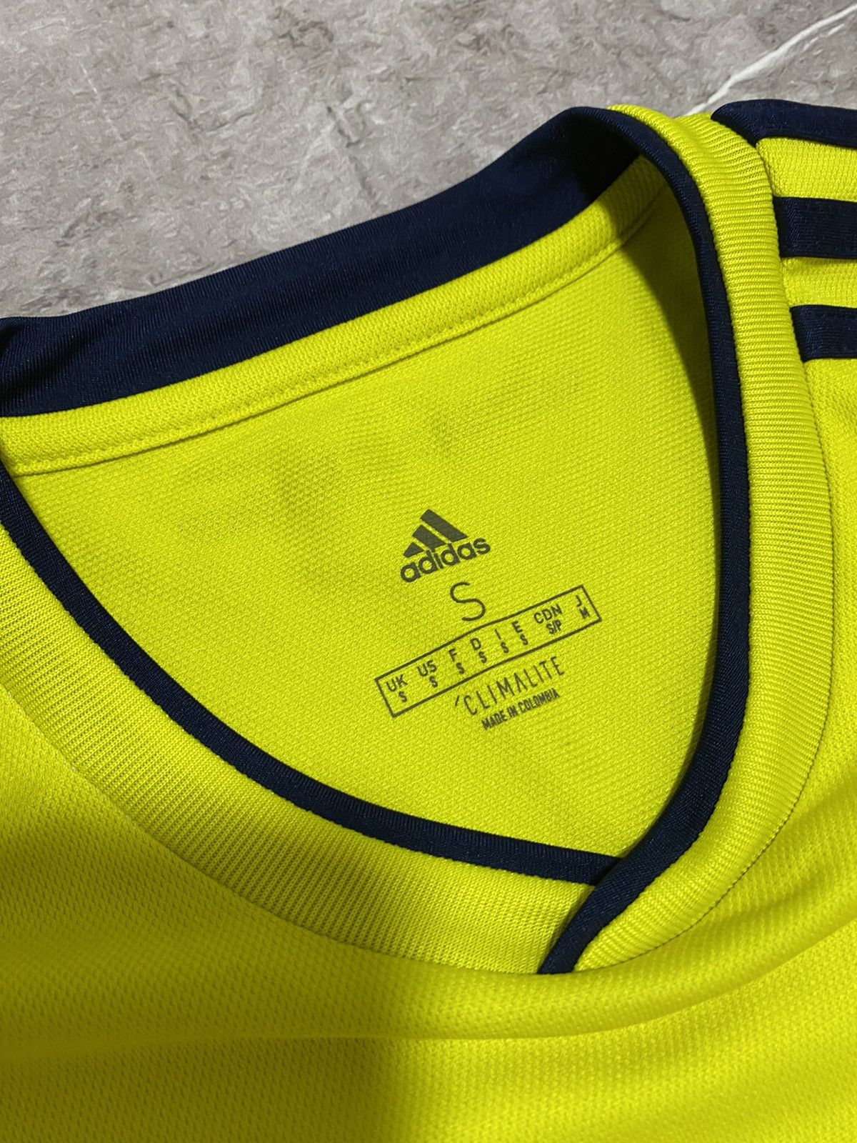 Adidas Adidas Colombia 2018-2019 Home Football Soccer Jersey Y2K Size US S / EU 44-46 / 1 - 10 Thumbnail