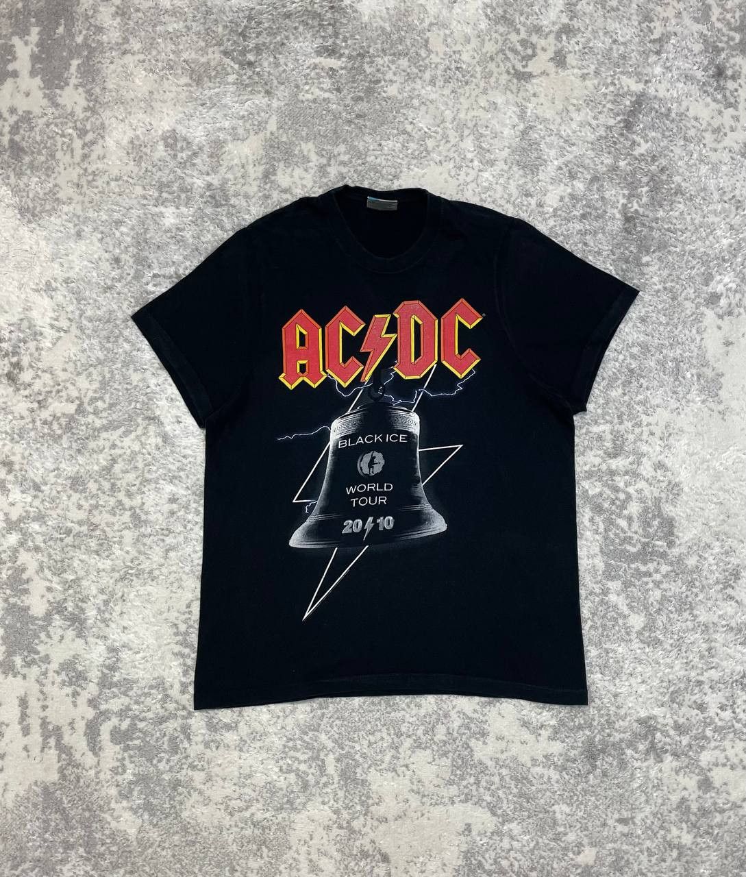 AC/DC AC/DC 2010 World Tour T-shirt, Size S Size US S / EU 44-46 / 1 - 1 Thumbnail