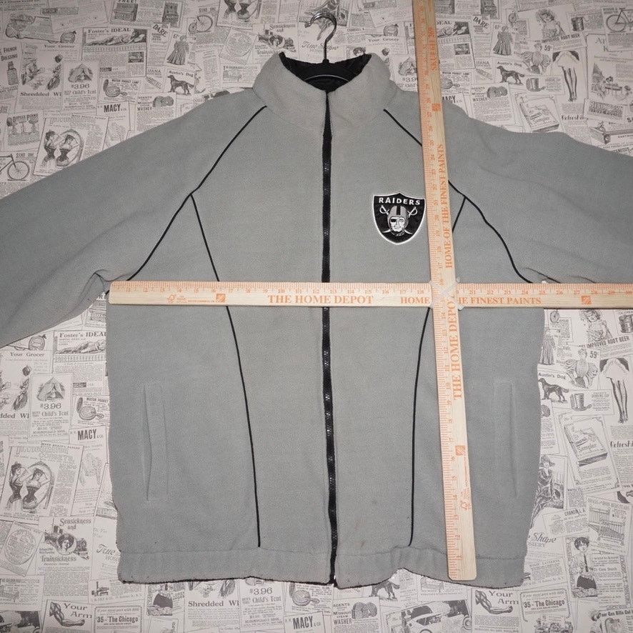 NFL XL-Vintage Oakland Raiders embroider reversible 1990s jacket Size US XL / EU 56 / 4 - 5 Thumbnail