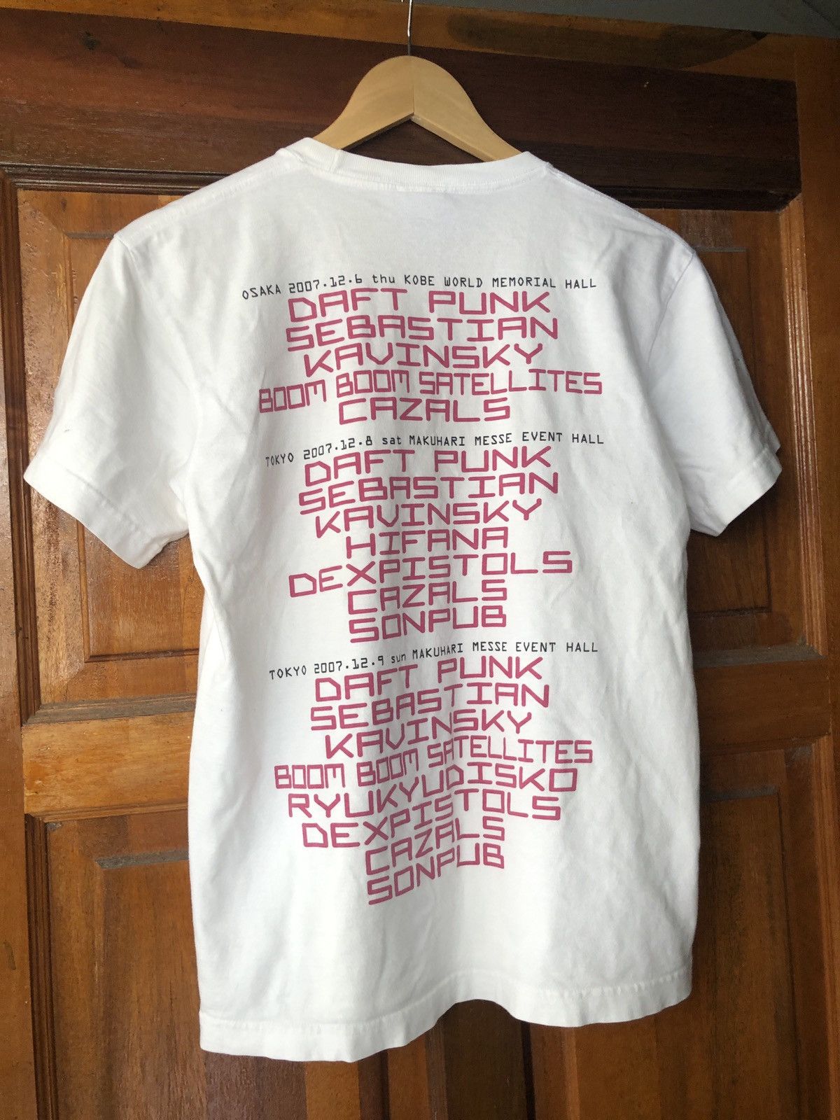 Band Tees Dafunkfest 2007 Daft Punk Tour T Shirt Techno Rave Size US M / EU 48-50 / 2 - 3 Thumbnail