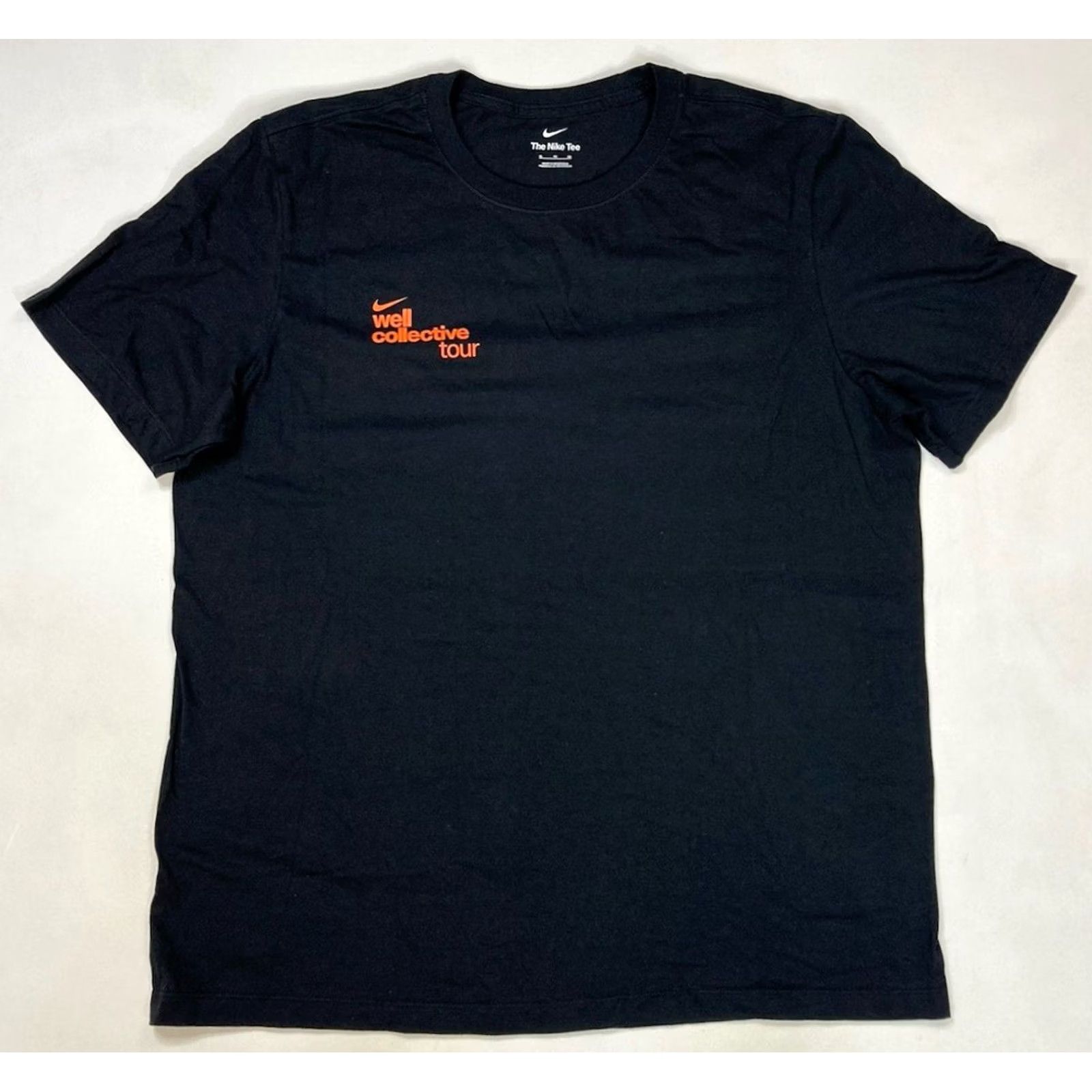 Nike Nike Well Collective Tour 2023 Graphic T-shirt Men XL Black Short Sleeve Size US XL / EU 56 / 4 - 3 Thumbnail