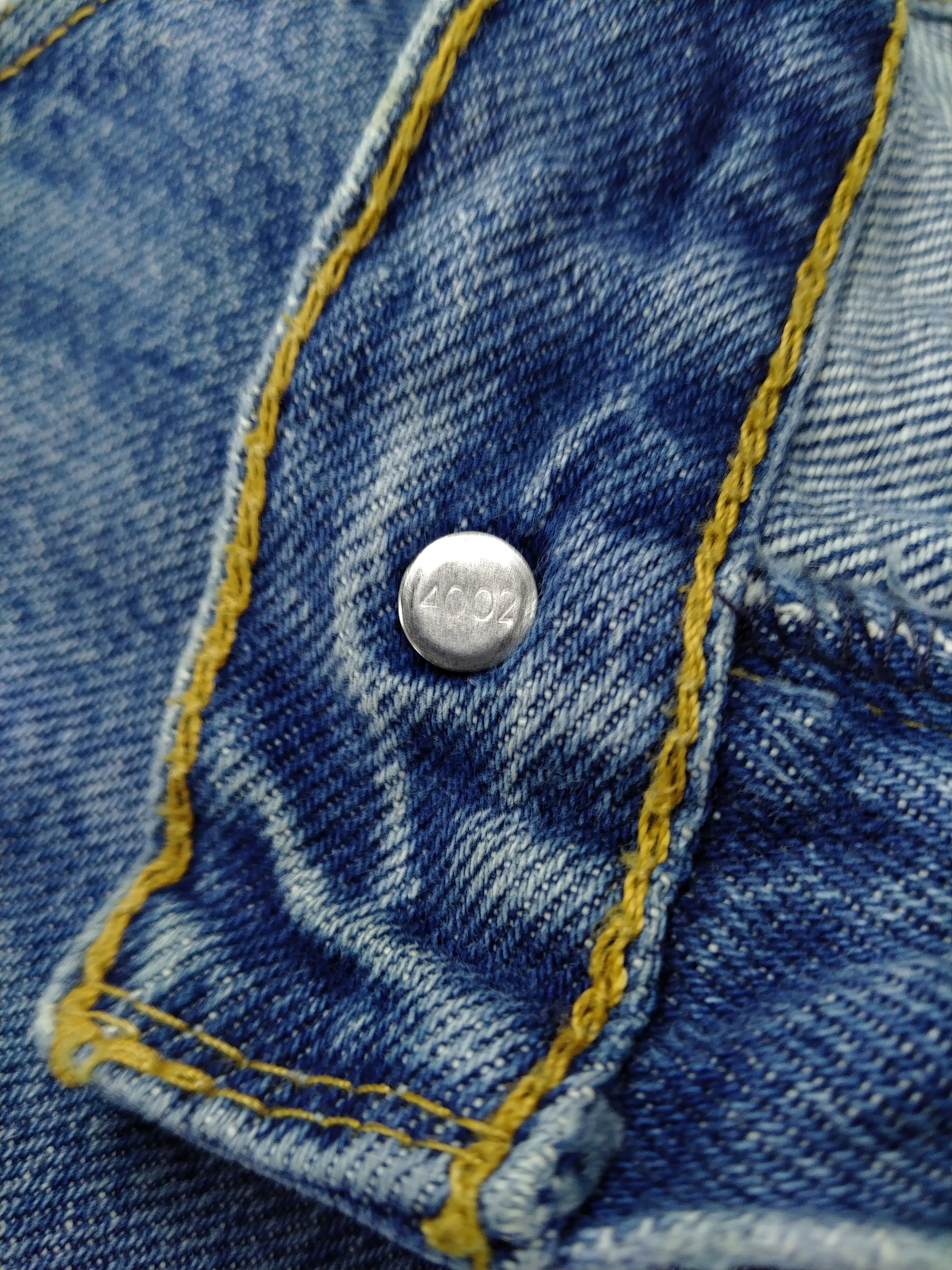 Levi's Boot Cut Vintage Levi's 517 Jeans 39x34.5 Denim -JN1038 Size US 39 - 7 Thumbnail