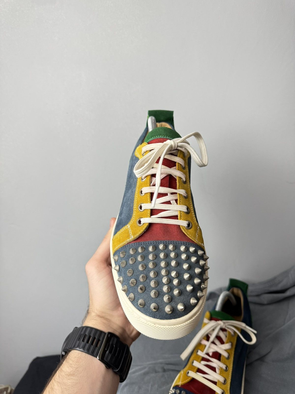 Christian Louboutin Christian Louboutin Suede Low Top Sneakers 42 Size Size US 8.5 / EU 41-42 - 8 Thumbnail