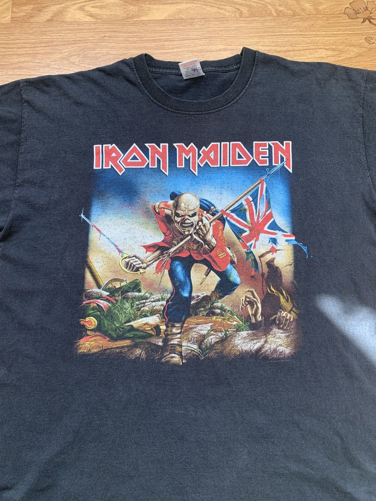 Fruit Of The Loom Iron Maiden The Trooper 2010 T Shirt Tee Size US L / EU 52-54 / 3 - 2 Thumbnail