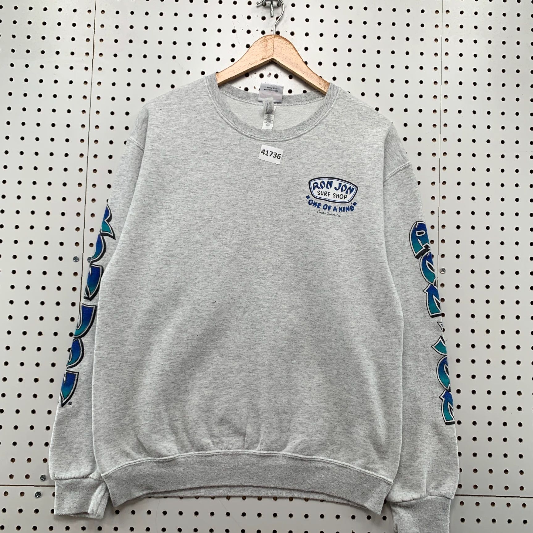 Ron Jon Surf Shop Ron Jon Surf Shop Crewneck Sweatshirt Mens Medium Gray Cocoa Beach Florida 21X26 Size US M / EU 48-50 / 2 - 2 Thumbnail