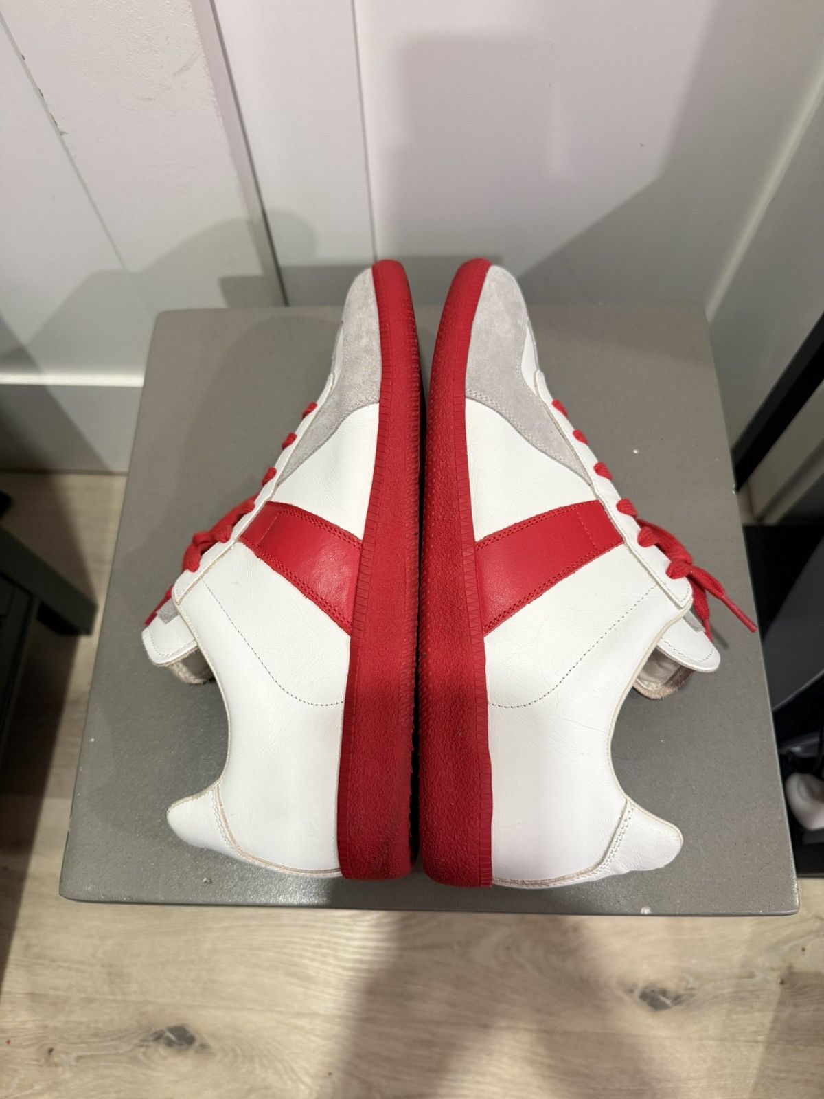 Maison Margiela Maison Margiela Red Replica Gat Size US 12 / EU 45 - 13 Thumbnail