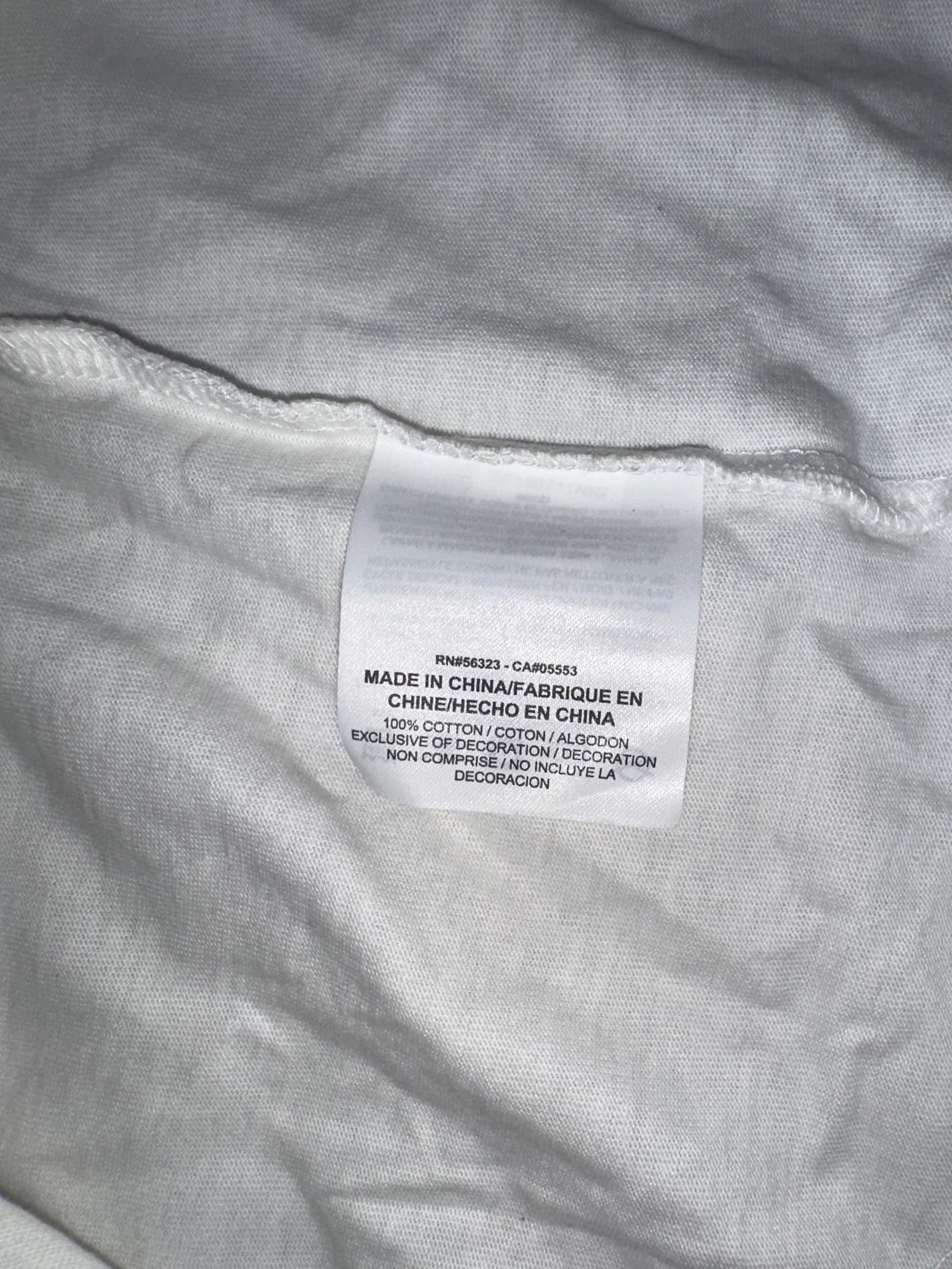 Nike Nike Men’s Air 82 Pivot V3 Modern Legend White T-Shirt 2016 Size US L / EU 52-54 / 3 - 9 Thumbnail