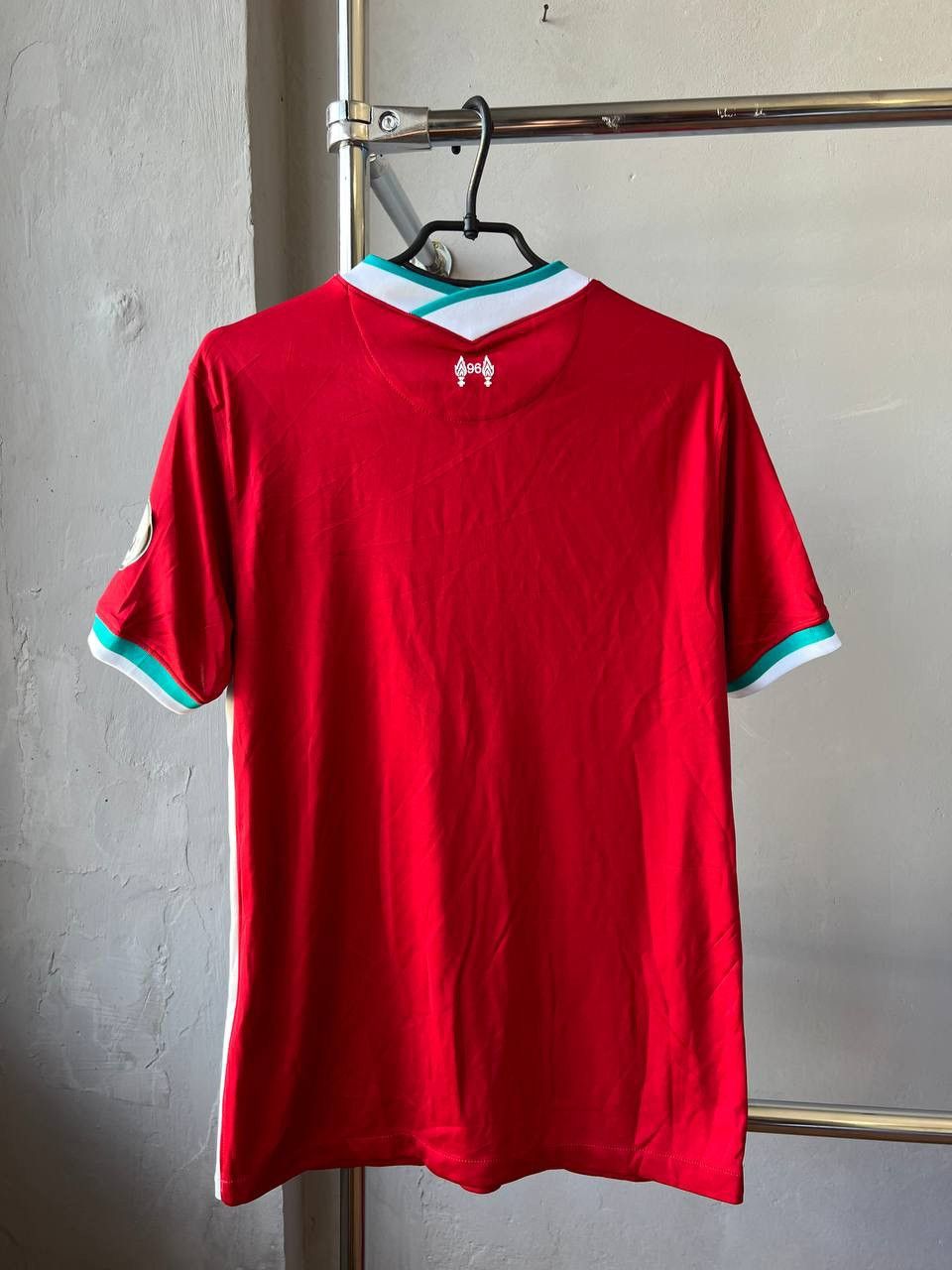 Nike 2020/21 FC LIVERPOOL HOME SOCCER JERSEY FOOTBALL SHIRT NIKE Size US M / EU 48-50 / 2 - 12 Thumbnail