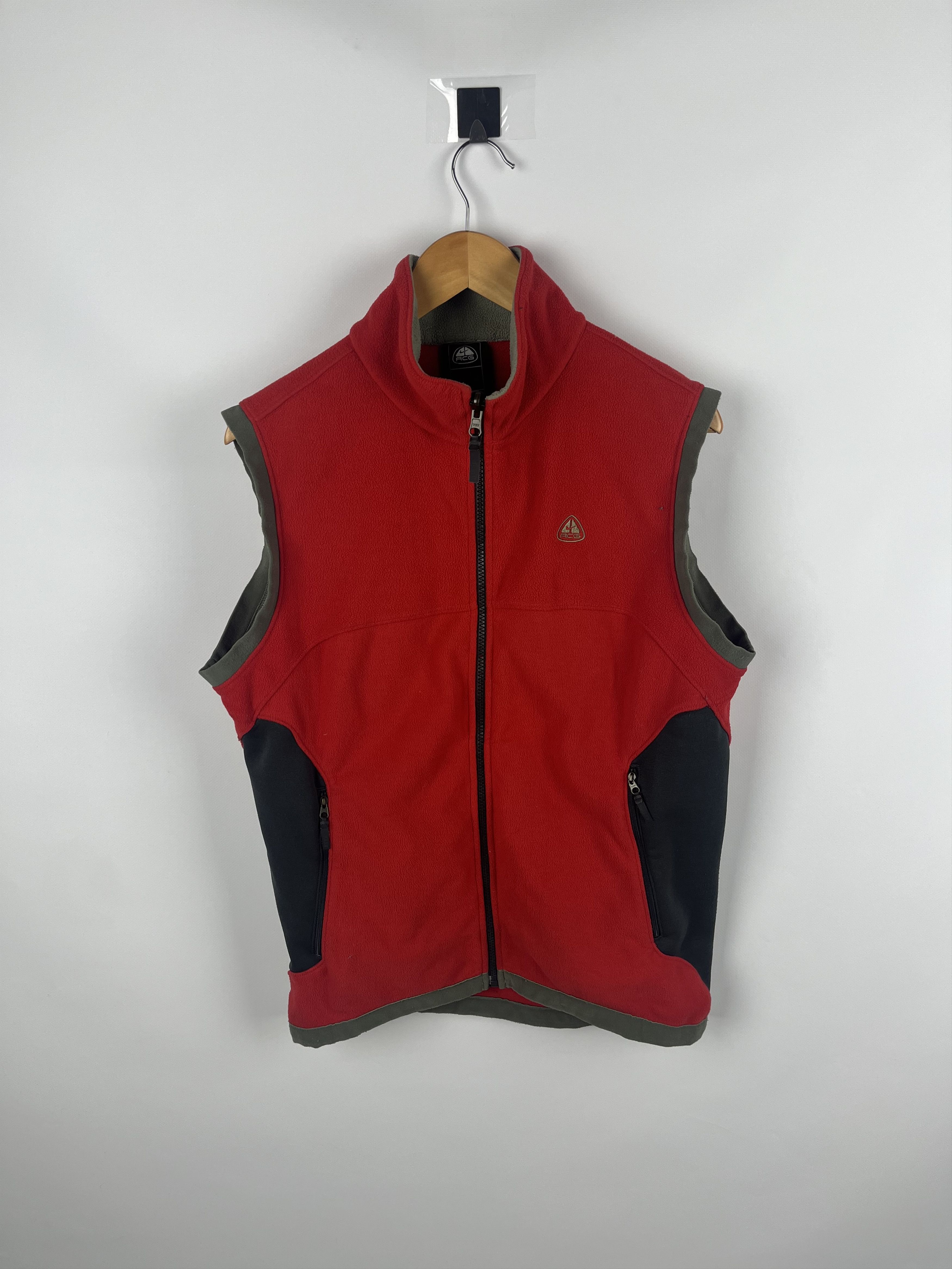 Nike ACG Vintage Nike ACG Fleece Vest Jacket Gorpcore Size US M / EU 48-50 / 2 - 1 Thumbnail
