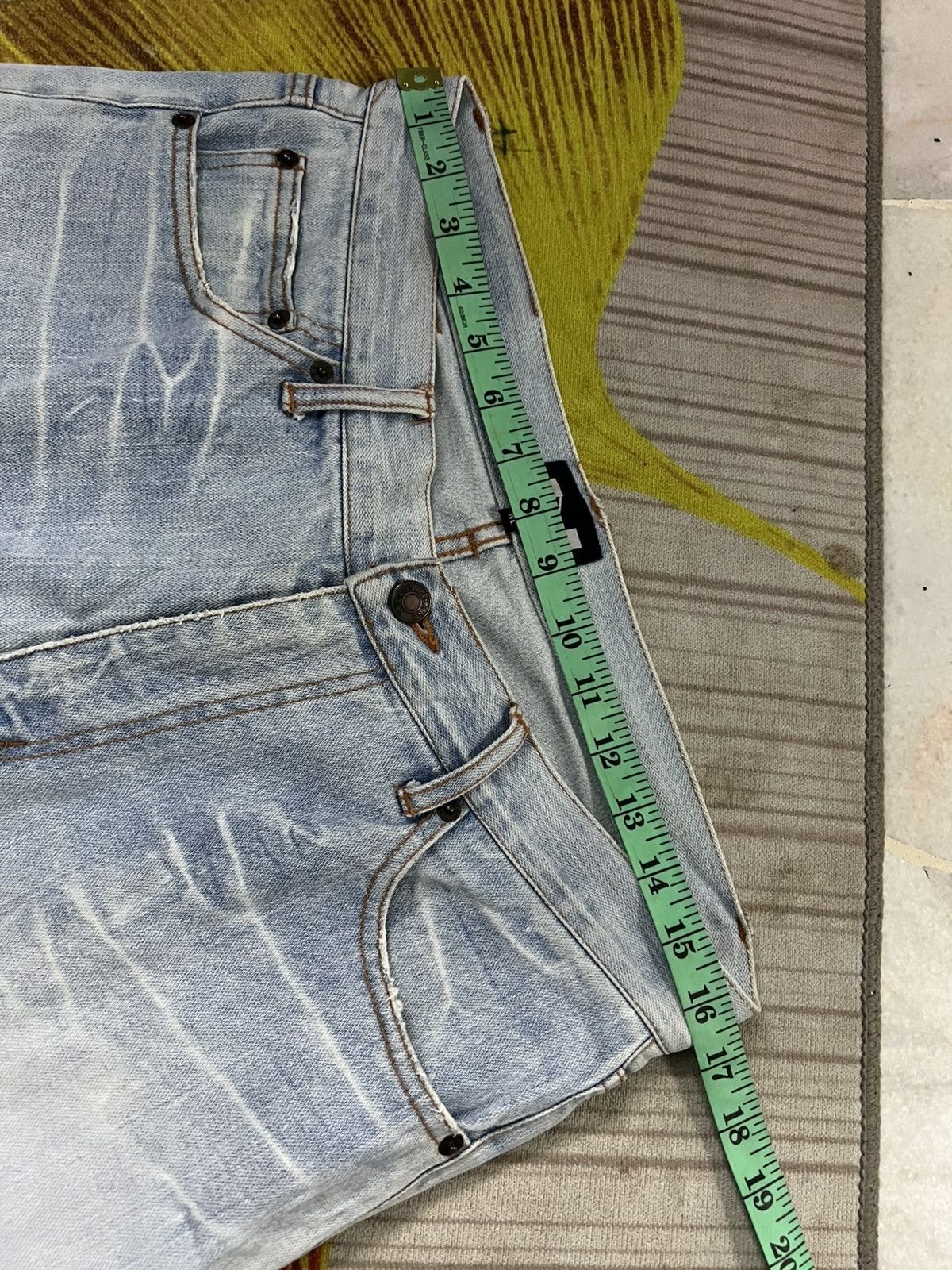 If Six Was Nine 💥Nylaus Distress Faded Jean Size US 33 - 4 Thumbnail