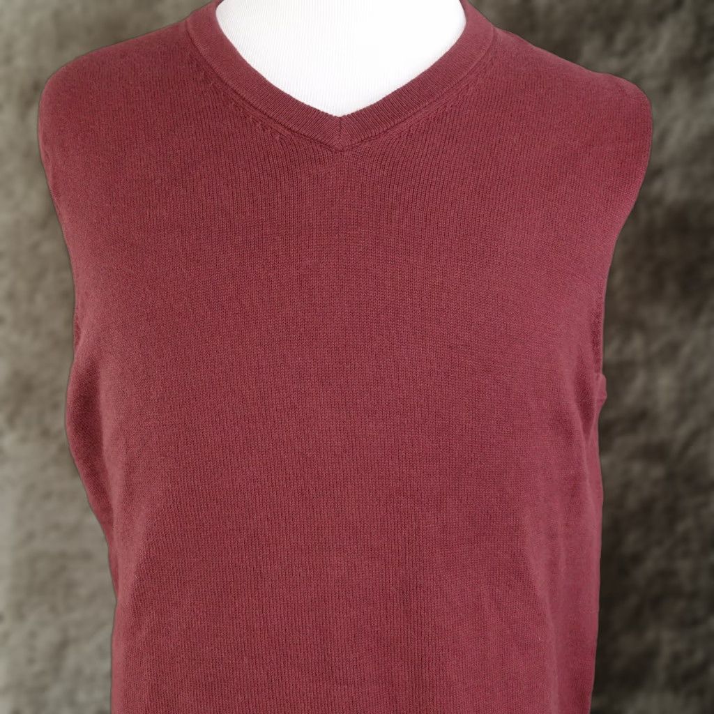 CO Duluth Trading Co V-Neck Sleeveless Sweater Vest Mens Large Red Cotton Nylons Casual 2020s Size US L / EU 52-54 / 3 - 1 Thumbnail