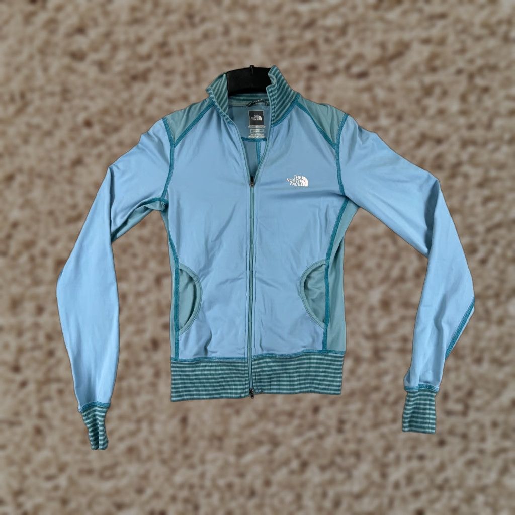 The North Face The North Face Jacket Women XS Blue Full Zip Hooded Lightweight Pockets Nylon Blend Modern Basic Outdoor Casual Size XS / US 0-2 / IT 36-38 - 1 Thumbnail