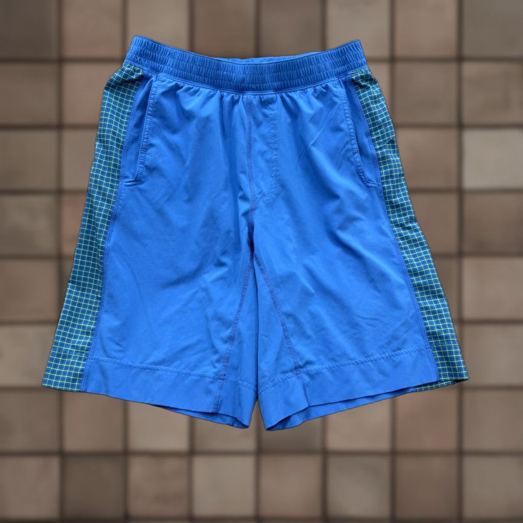 Lululemon Lululemon Mens Shorts Medium Blue Green Plaid Side Panels Pockets Elastic Waist Athletic Knee-Length Size US 31 - 1 Thumbnail