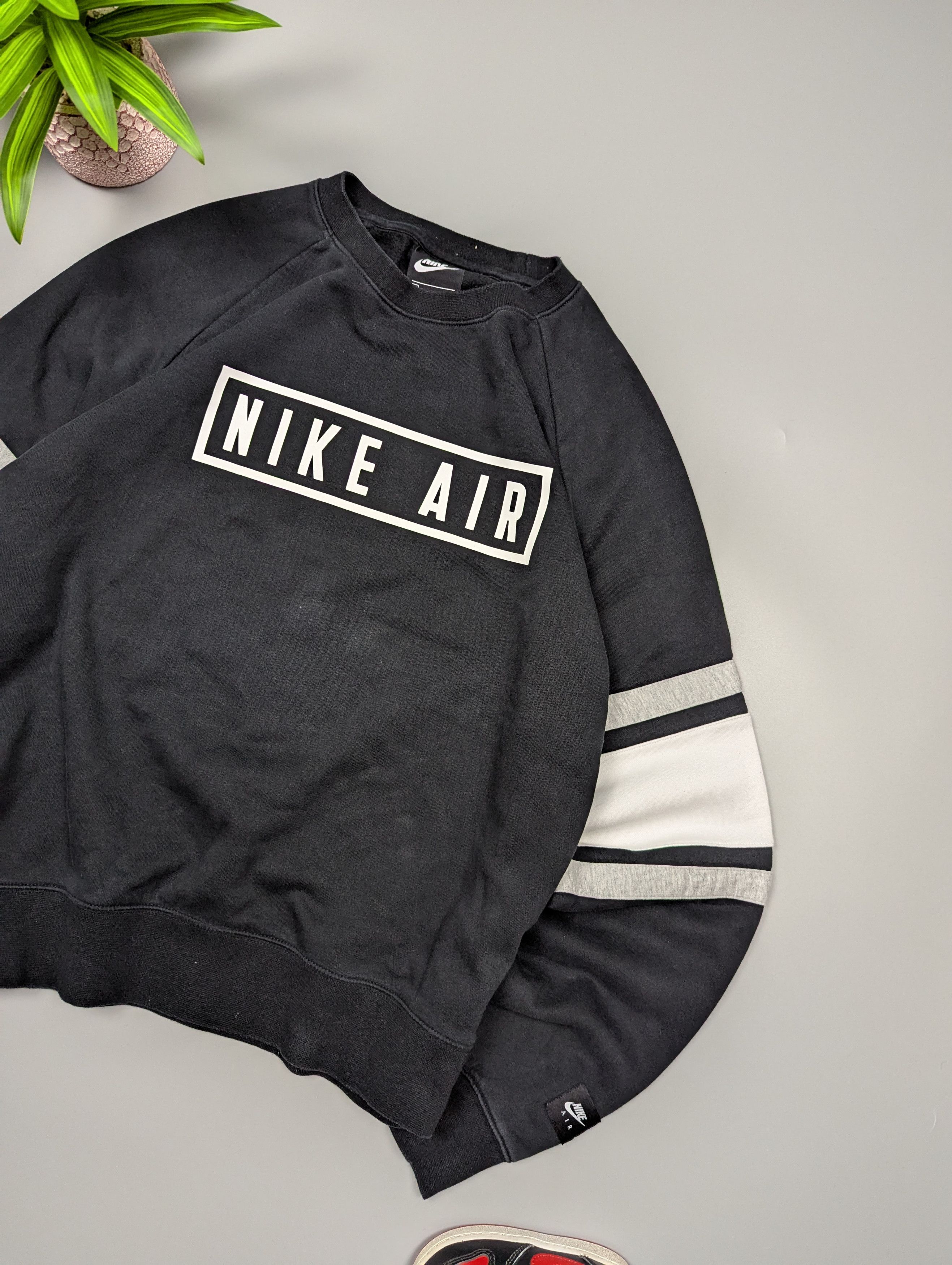Nike Nike Air Men's Black Pullover Sweatshirt Size M Size US M / EU 48-50 / 2 - 3 Thumbnail