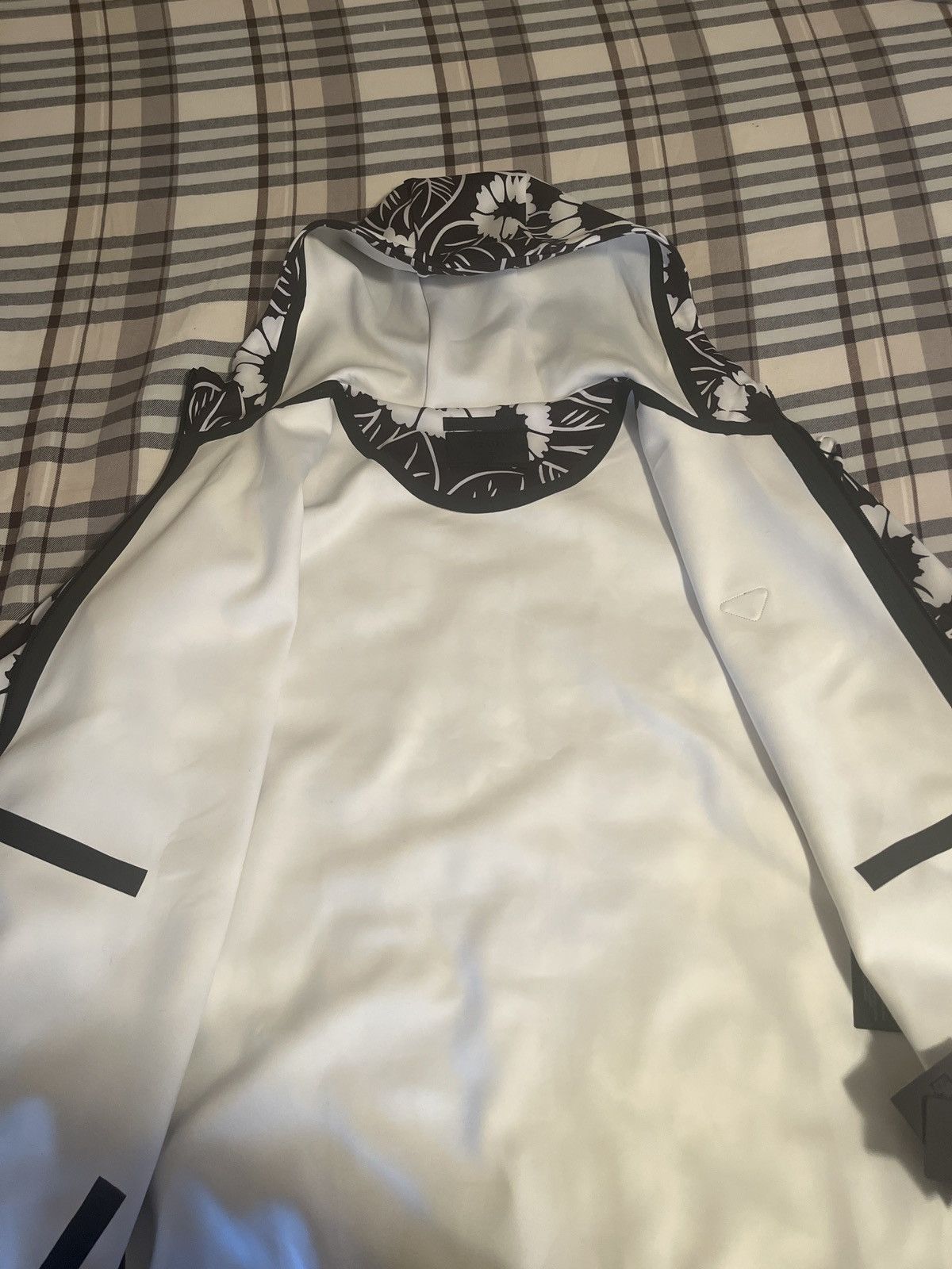 Prada Prada Jersey Fiore Hoodie Size US M / EU 48-50 / 2 - 2 Thumbnail
