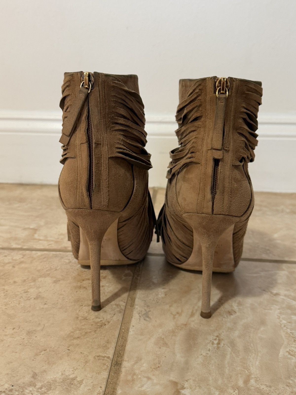 Gucci Suede ankle boots , high heel shoes Gucci Size US 8.5 / IT 38.5 - 2 Thumbnail