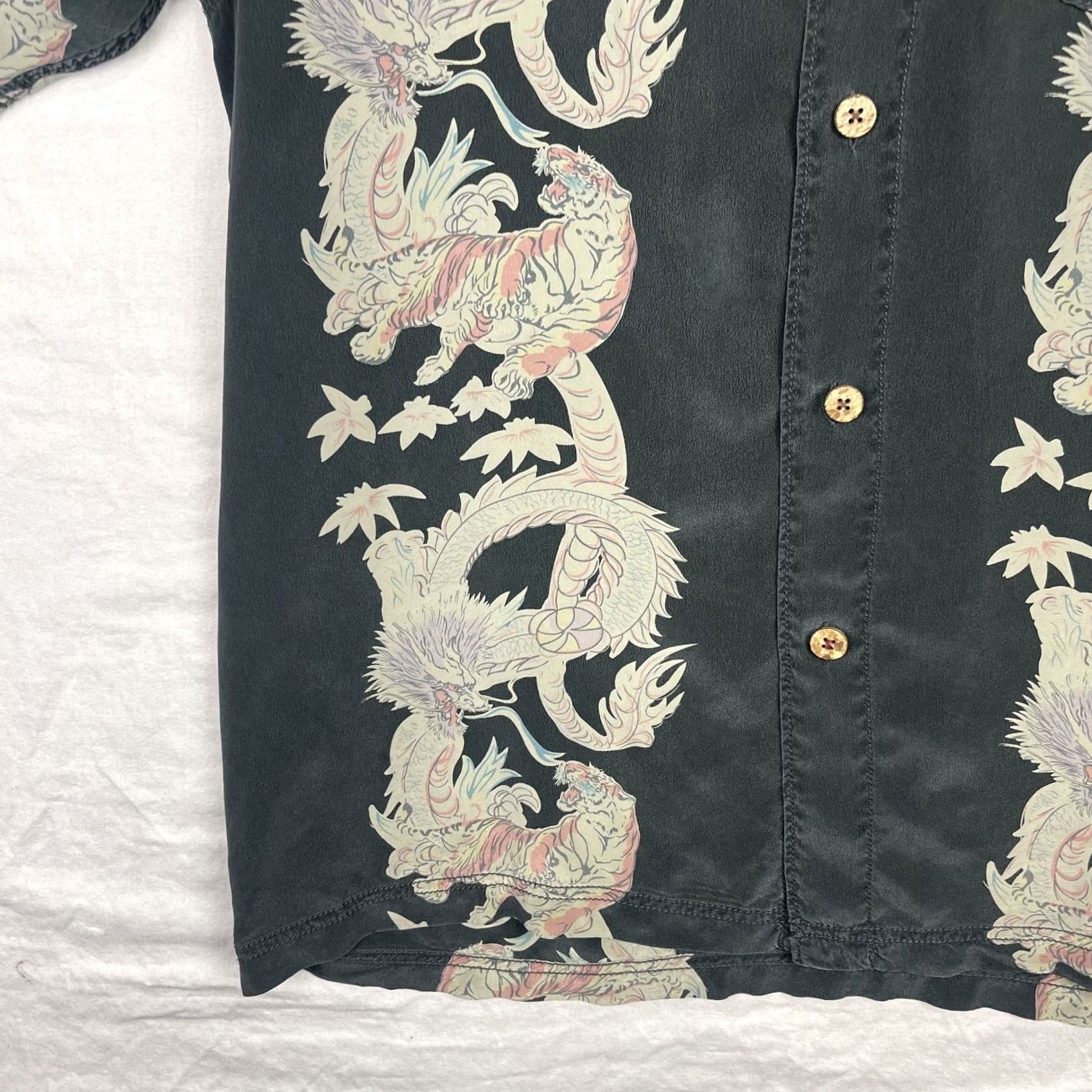 Vintage VINTAGE Z-Brand Shirt Mens Medium Black Japanese Hawaiian Dragon Tiger Art Silk Size US M / EU 48-50 / 2 - 4 Thumbnail