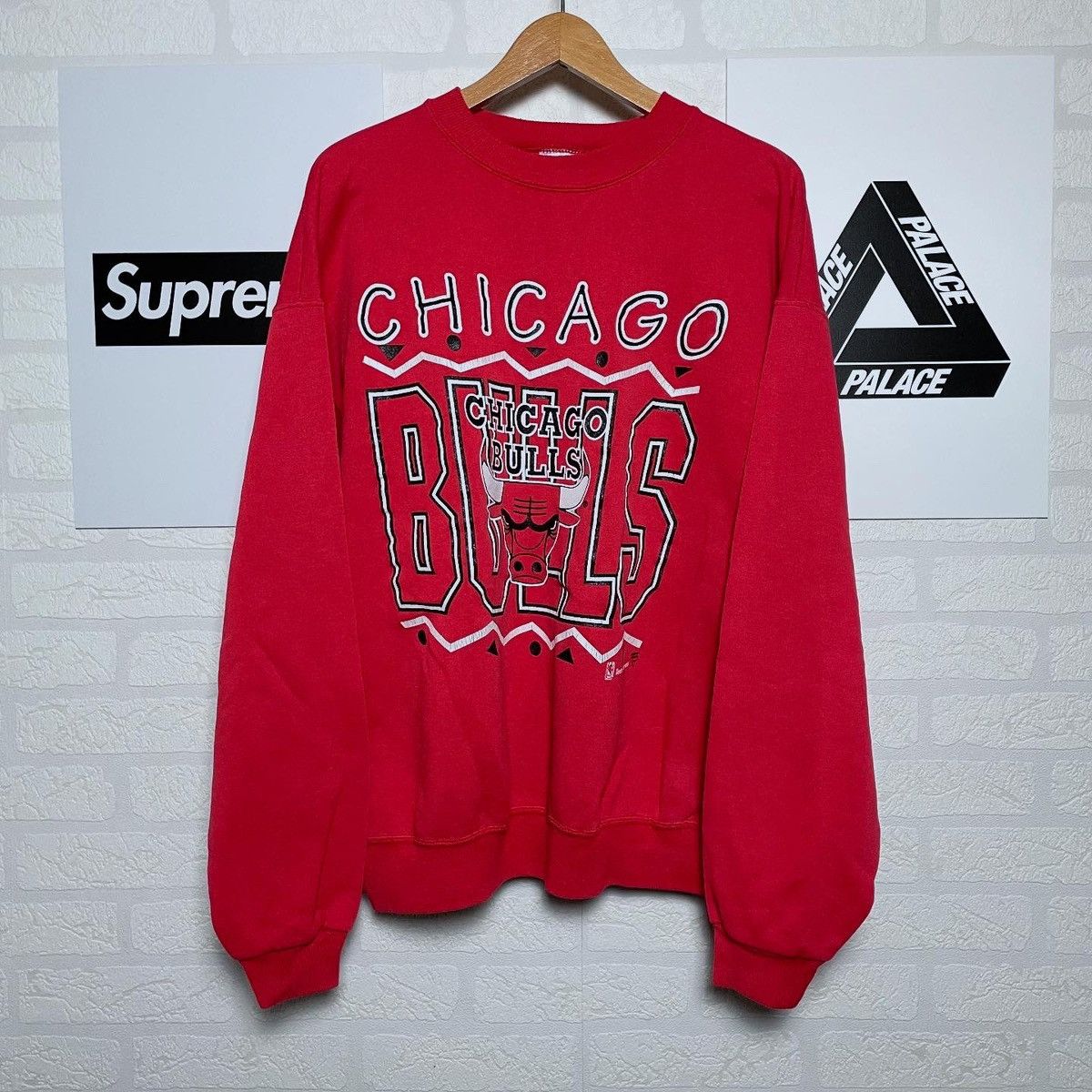 Vintage Chicago Bulls Team Hanes RARE Vintage 90s XXL Sweatshirt Size US XXL / EU 58 / 5 - 1 Thumbnail