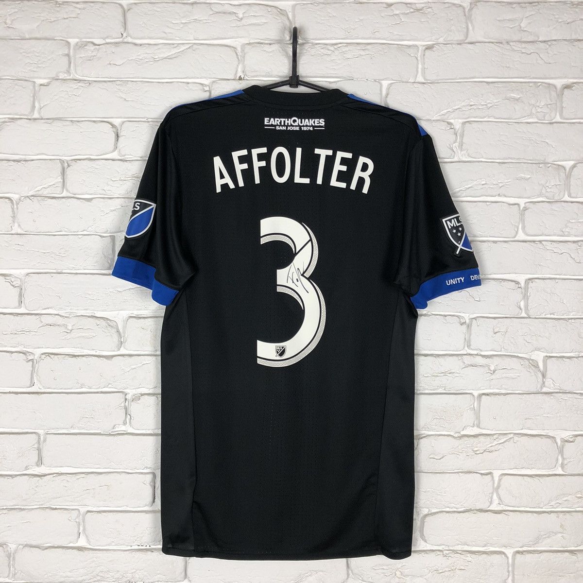 Adidas San Jose Earthquakes #3 Affolter Match Worn 2017 2018 jersey Size US M / EU 48-50 / 2 - 1 Thumbnail