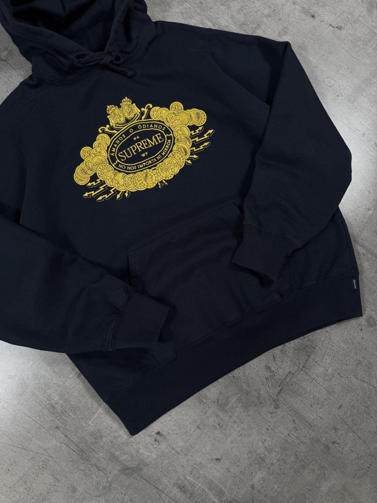 Supreme FW18 Supreme hoodie love or hate y2k Size US M / EU 48-50 / 2 - 6 Thumbnail