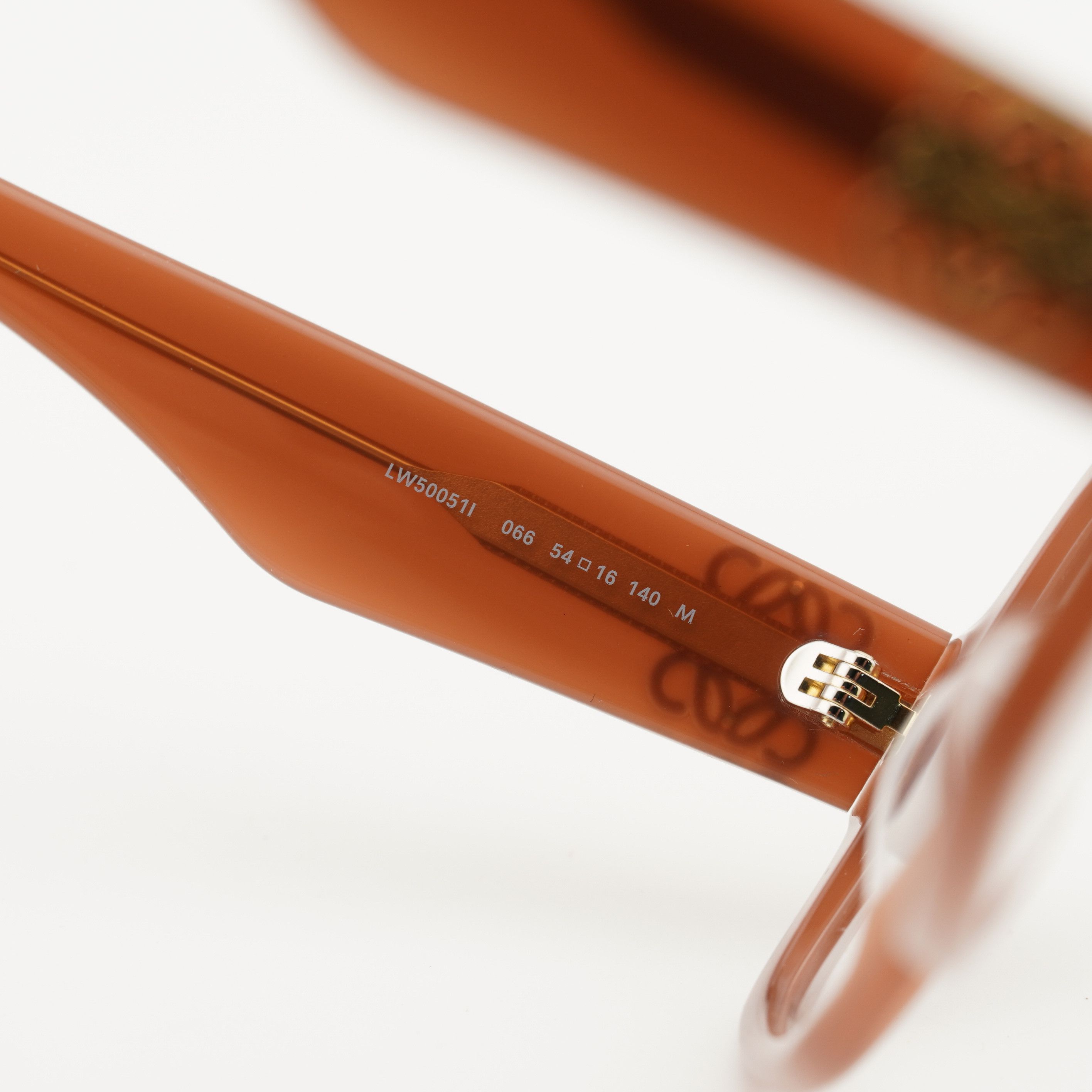 Loewe Loewe LW50051I 066 Eyeglasses Shiny Red 54mm Square Frame Size ONE SIZE - 8 Thumbnail
