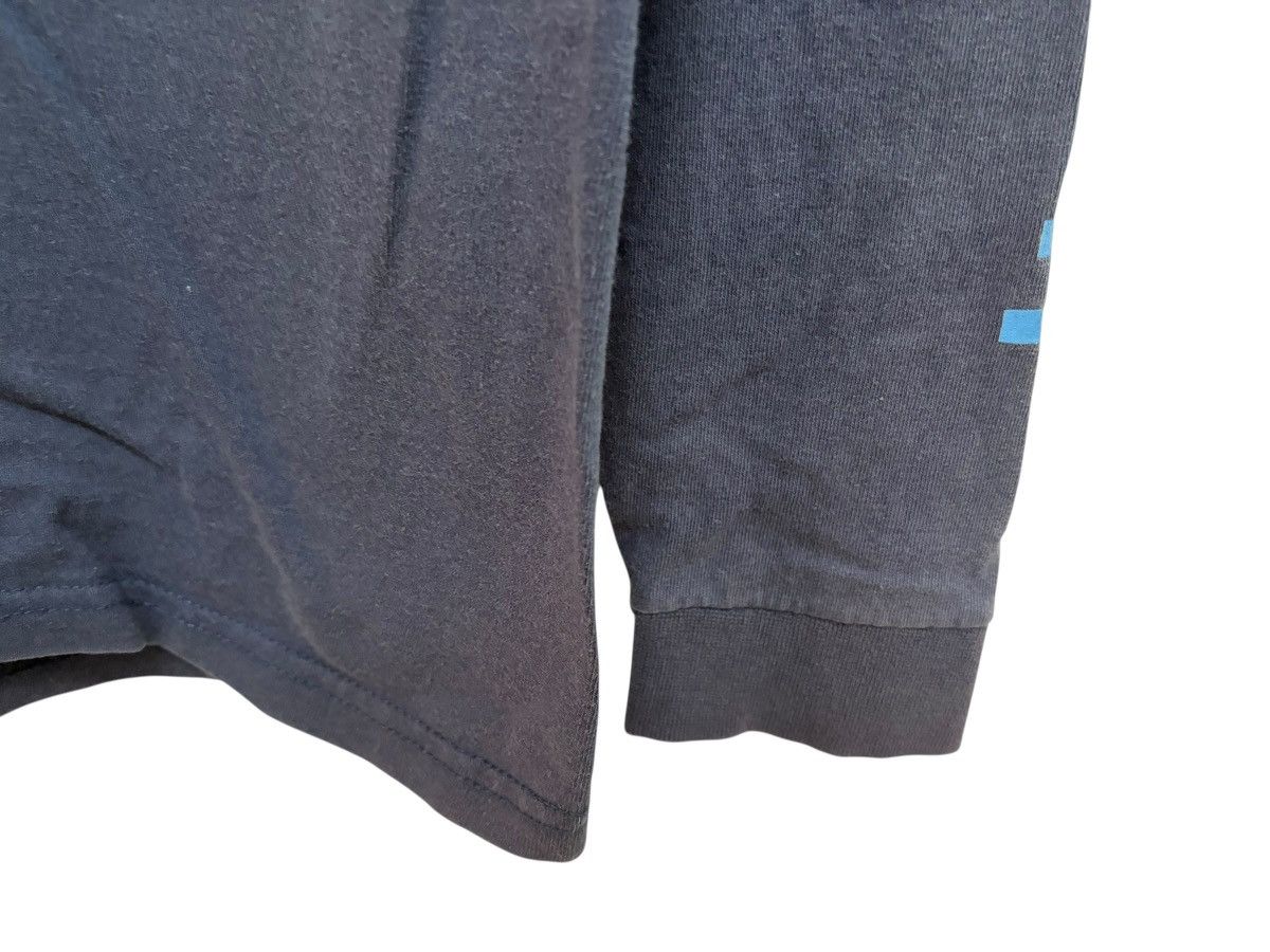 Nike Y2K 00s JUST DO IT SLEEVE LOGO BEAUTY DISTRESSED LONGSLEEVE Size US M / EU 48-50 / 2 - 6 Thumbnail