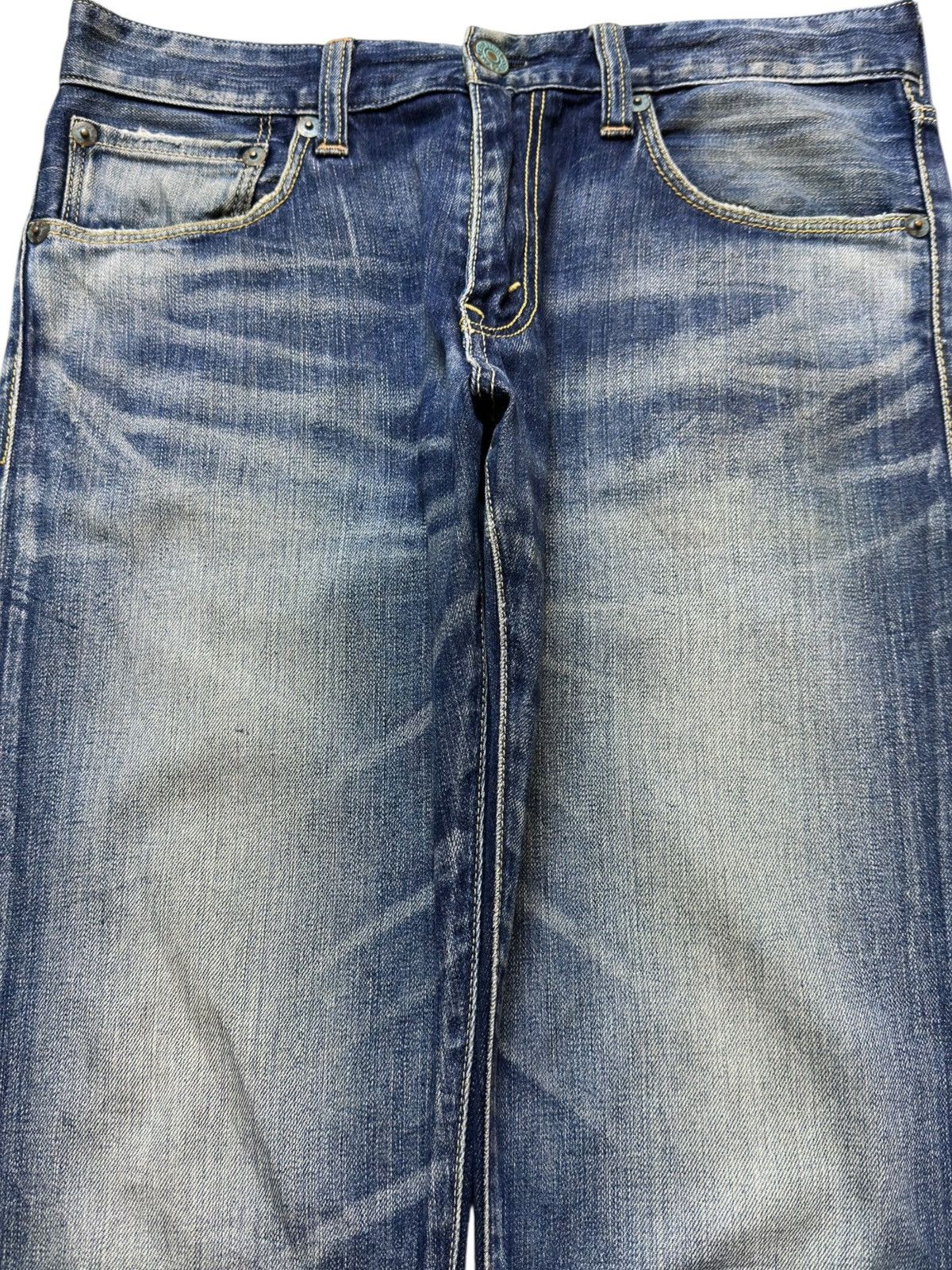 Levi's Vintage Levi’s RMB03-0001 Buckle Back Distressed Denim Size US 31 - 2 Thumbnail