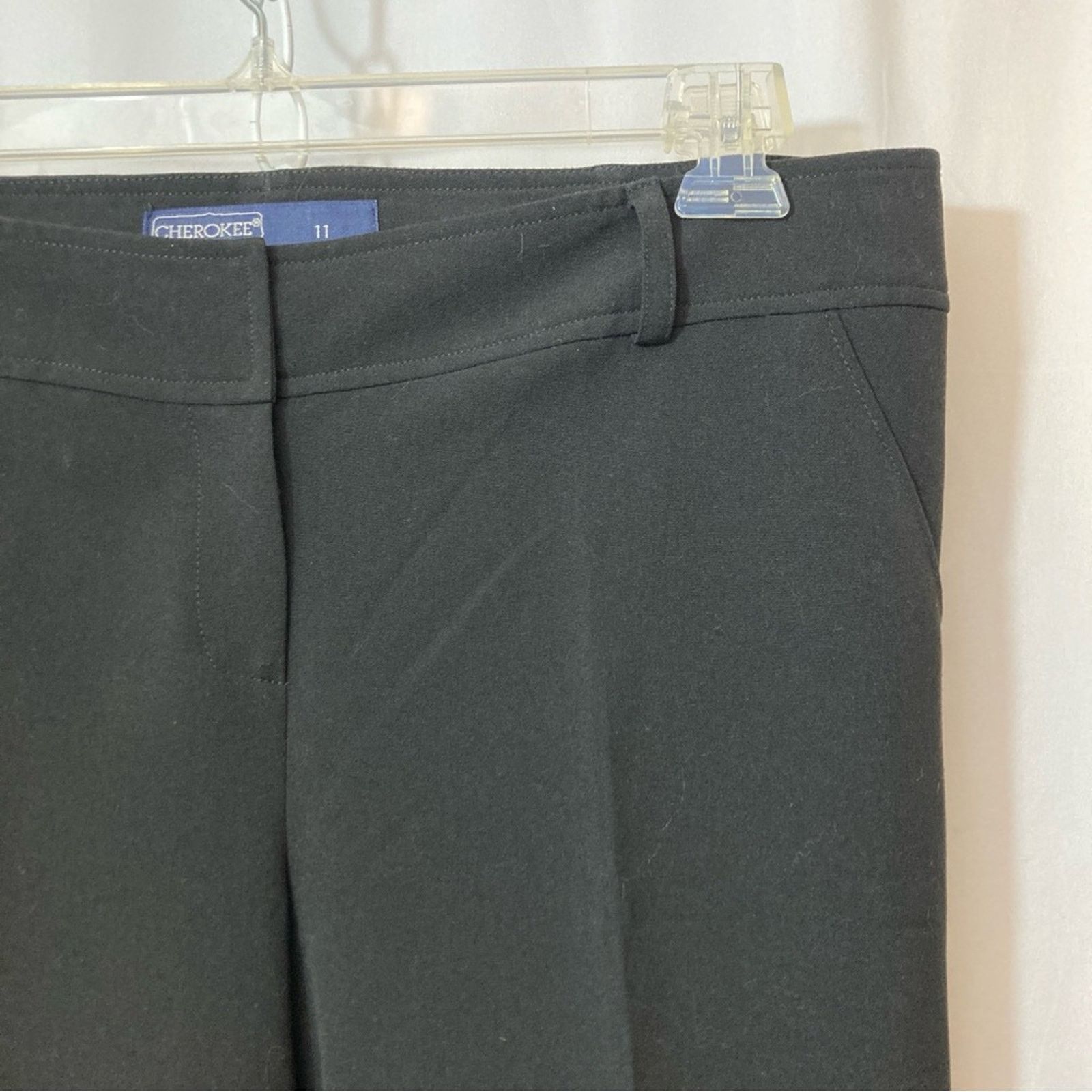 Cherokee Cherokee Black Lightweight Pleated Straight Dress Pants Size 32" / US 10 / IT 46 - 3 Thumbnail
