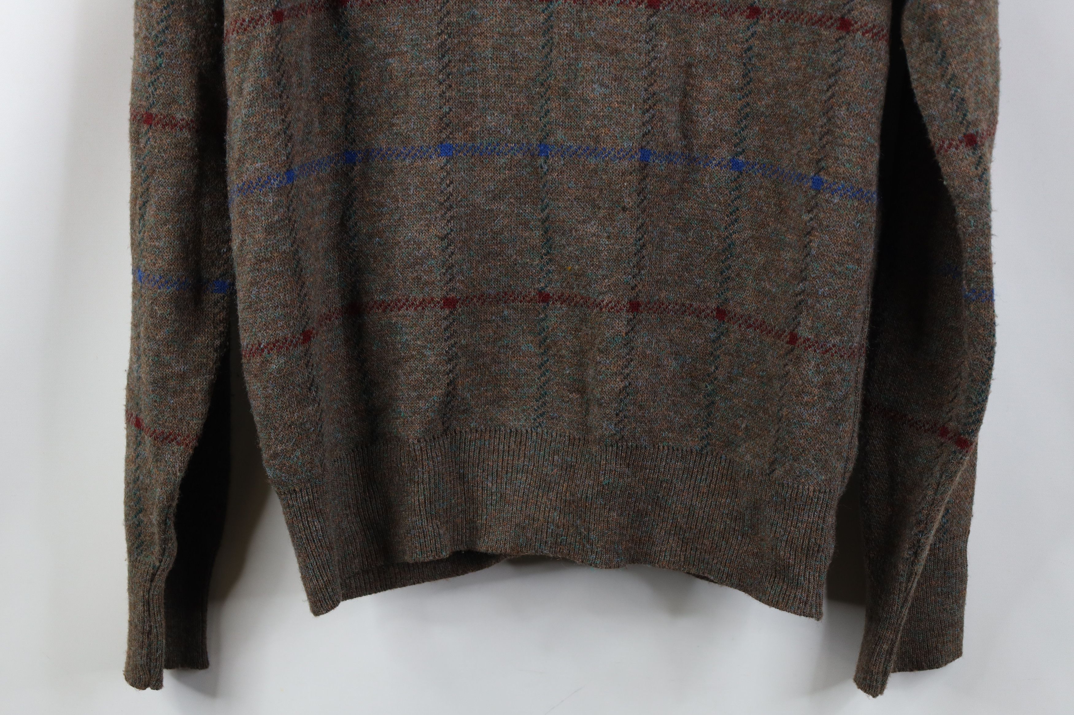 Vintage Vintage 70s Streetwear Knit Cardigan Sweater Plaid USA Size US M / EU 48-50 / 2 - 11 Thumbnail