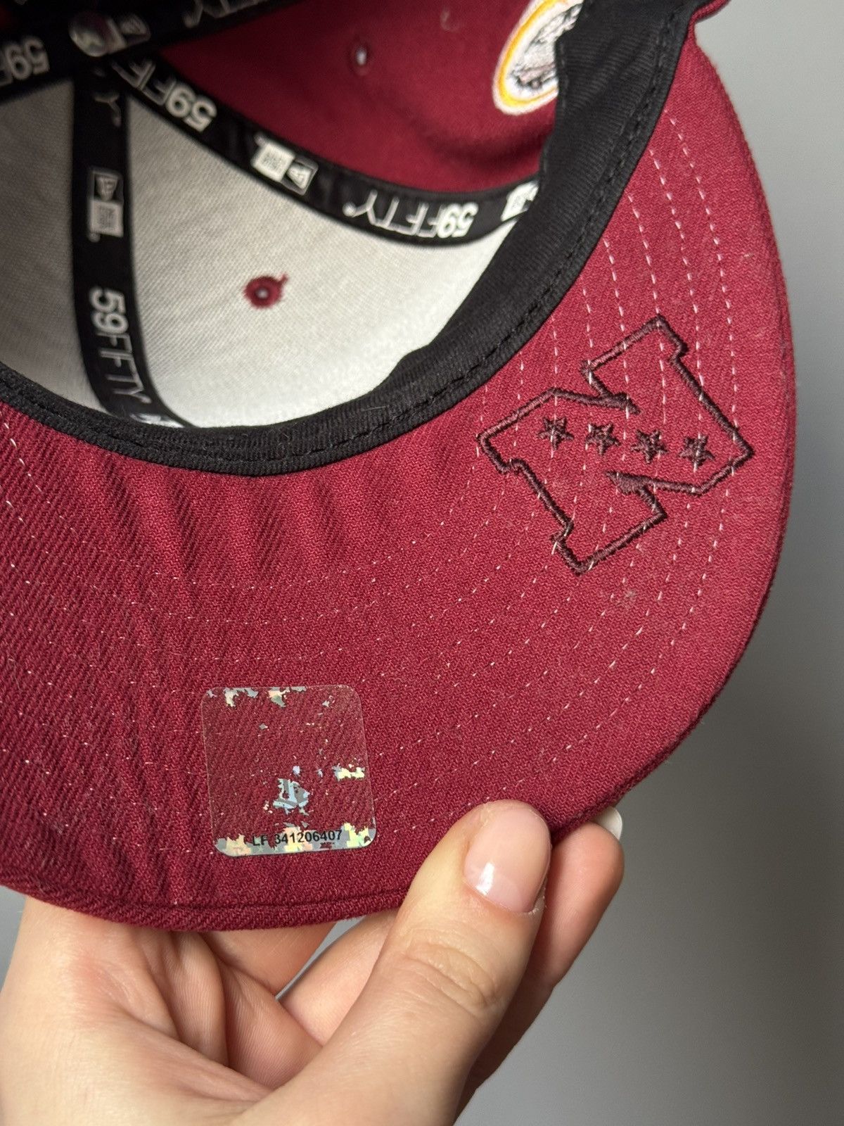 New Era NFL Washington Skins hat football fitted 7 Embroidered Size ONE SIZE - 10 Thumbnail