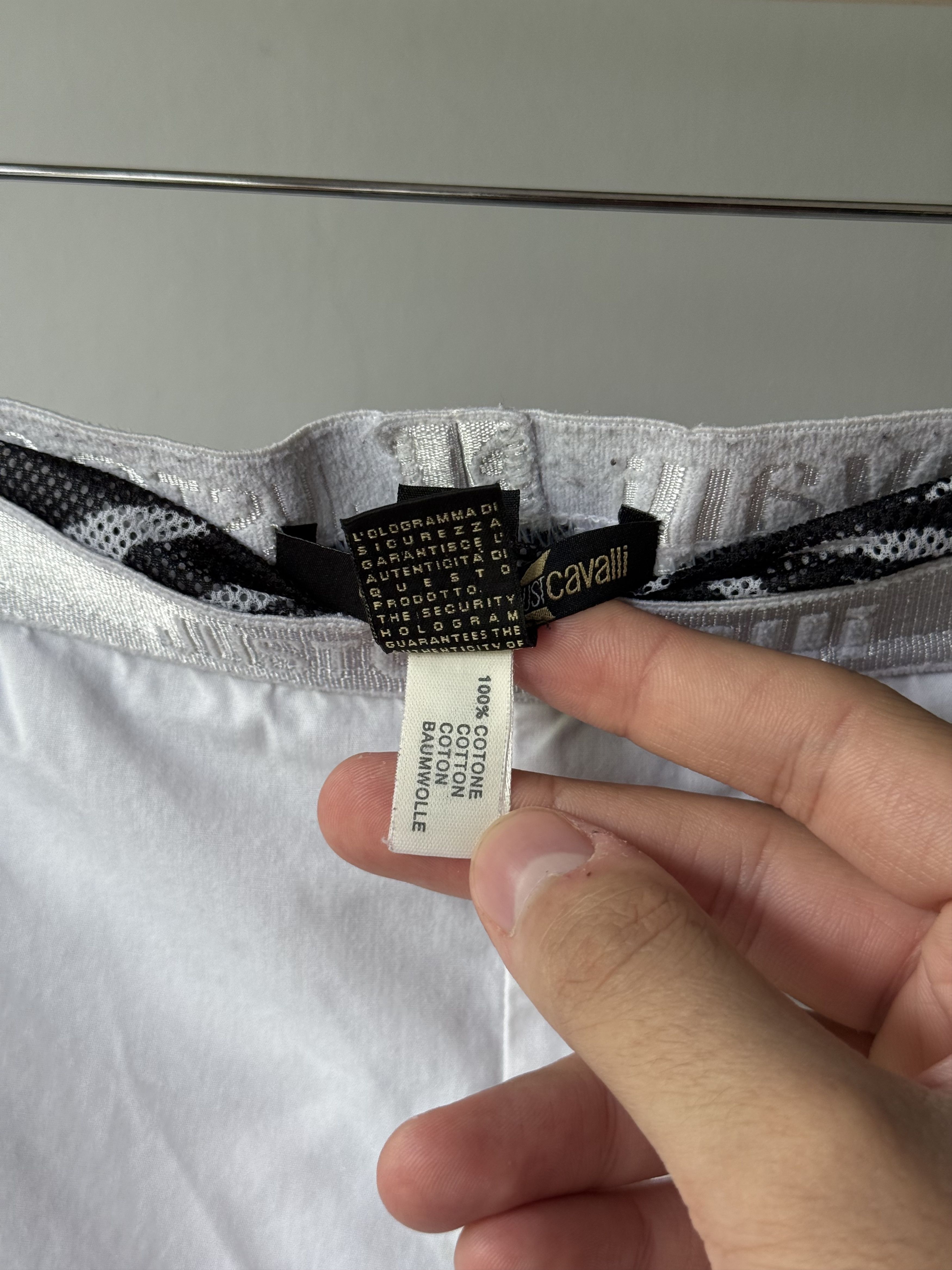 Just Cavalli Just Cavalli Beachwear White Cotton Shark Logo Swim Shorts Size US 32 / EU 48 - 11 Thumbnail