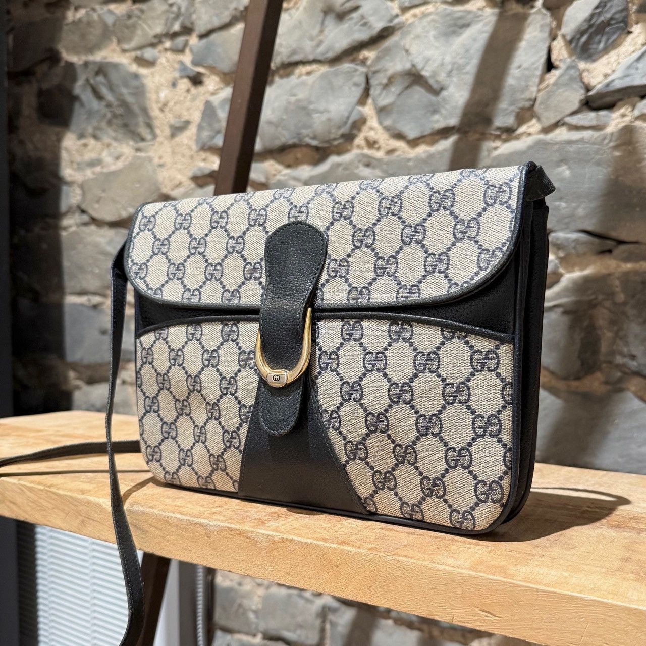 Gucci Gucci Vintage Navy Blue Leather GG Supreme Plus Shoulder Bag Size ONE SIZE - 14 Thumbnail