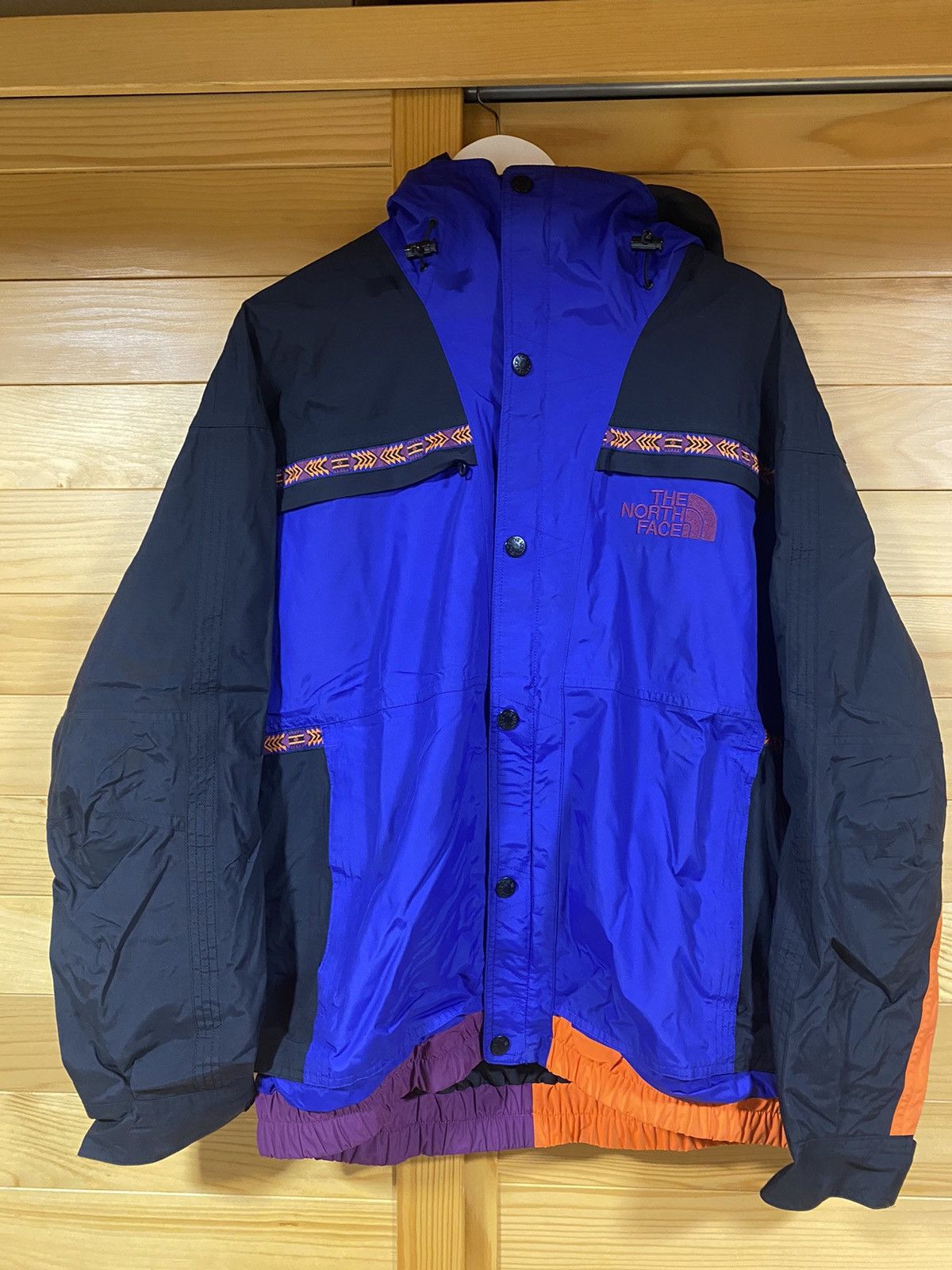 North face retro rage jacket best sale