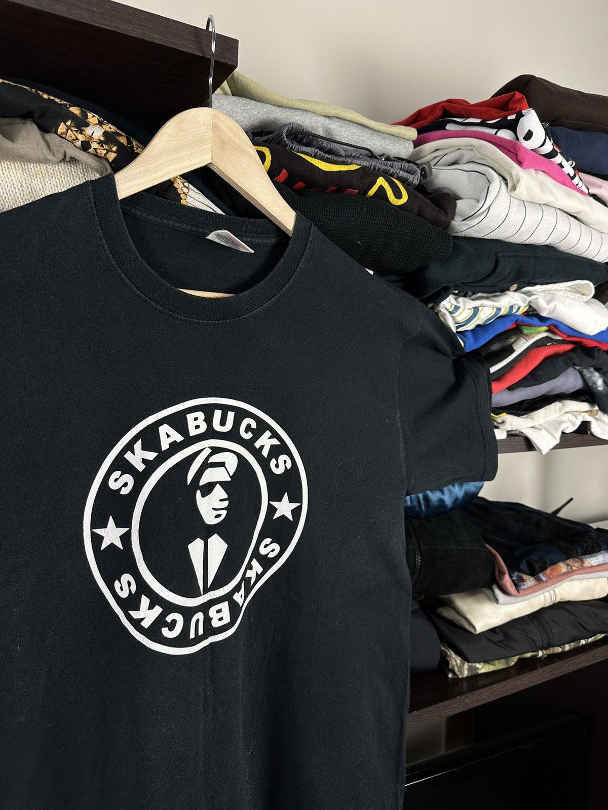 Japanese Brand × Vintage Vintage Y2K Skabucks Coneoiour Graphic Tee Size US L / EU 52-54 / 3 - 4 Thumbnail
