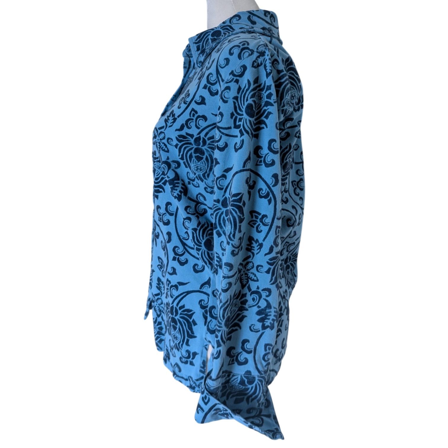 Soft Surroundings Soft Surroundings Blue Velvet Embossed Button Down Medium Size M / US 6-8 / IT 42-44 - 3 Thumbnail