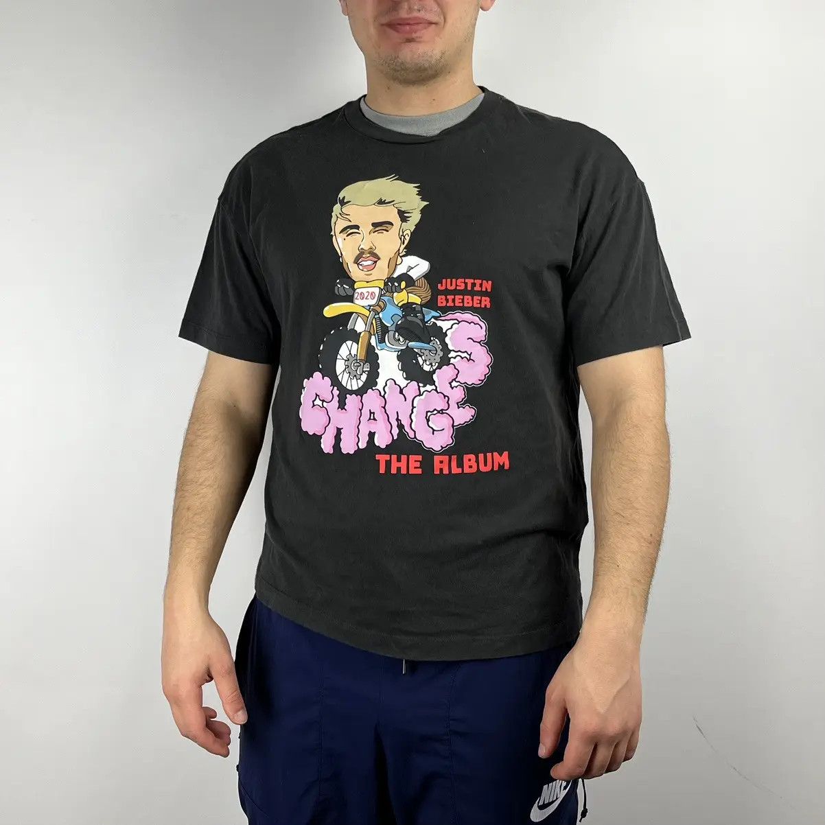 Justin Bieber Justin Bieber Tshirt album changes 2020 size S/M Size US M / EU 48-50 / 2 - 1 Thumbnail