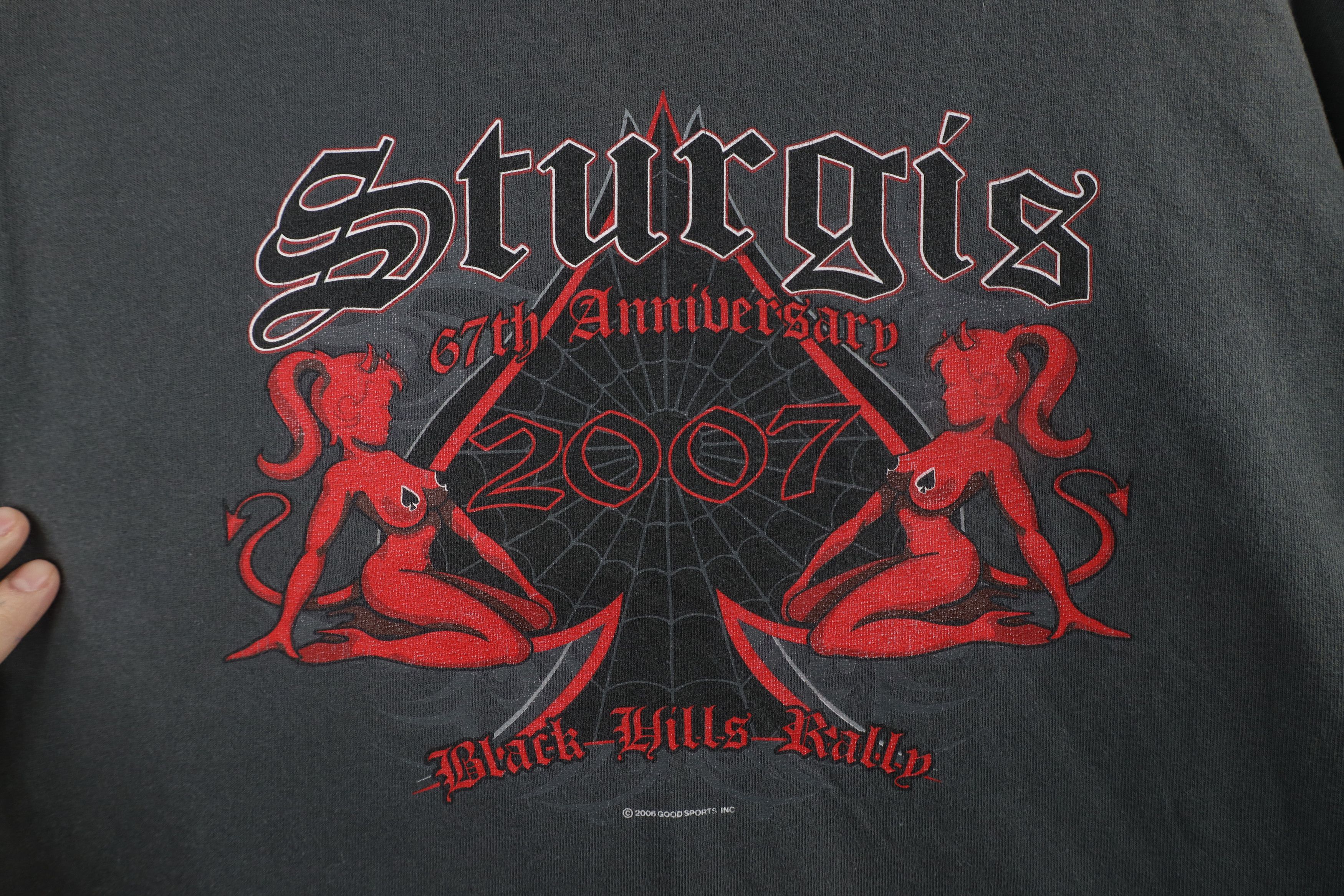 Vintage Vintage Y2K Streetwear Pinup Girl Sturgis Motorcycle T-Shirt Size US M / EU 48-50 / 2 - 4 Thumbnail