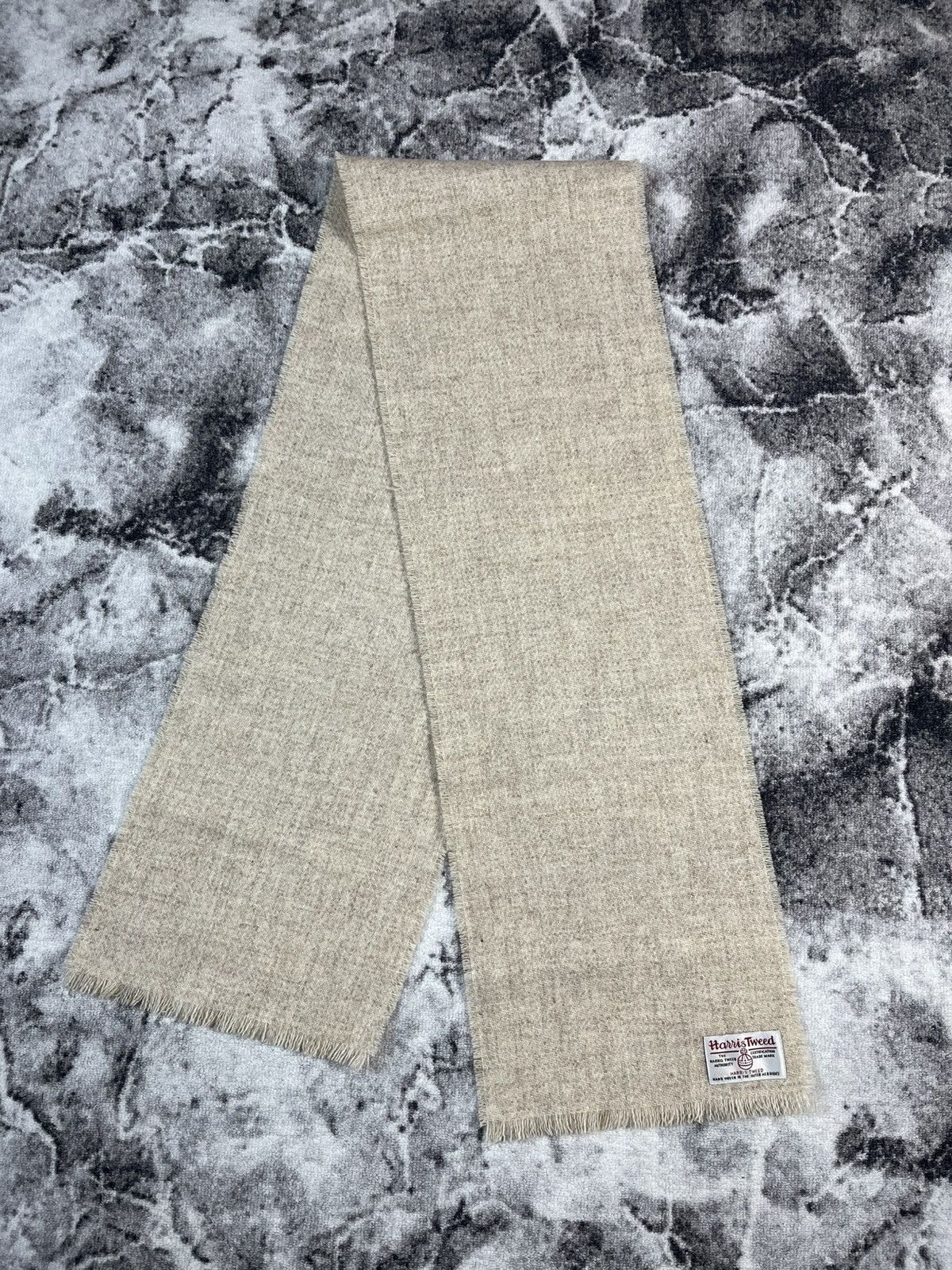 Harris Tweed Harris Tweed Beige Virgin Wool Scarf Made In Scotland Size ONE SIZE - 1 Thumbnail