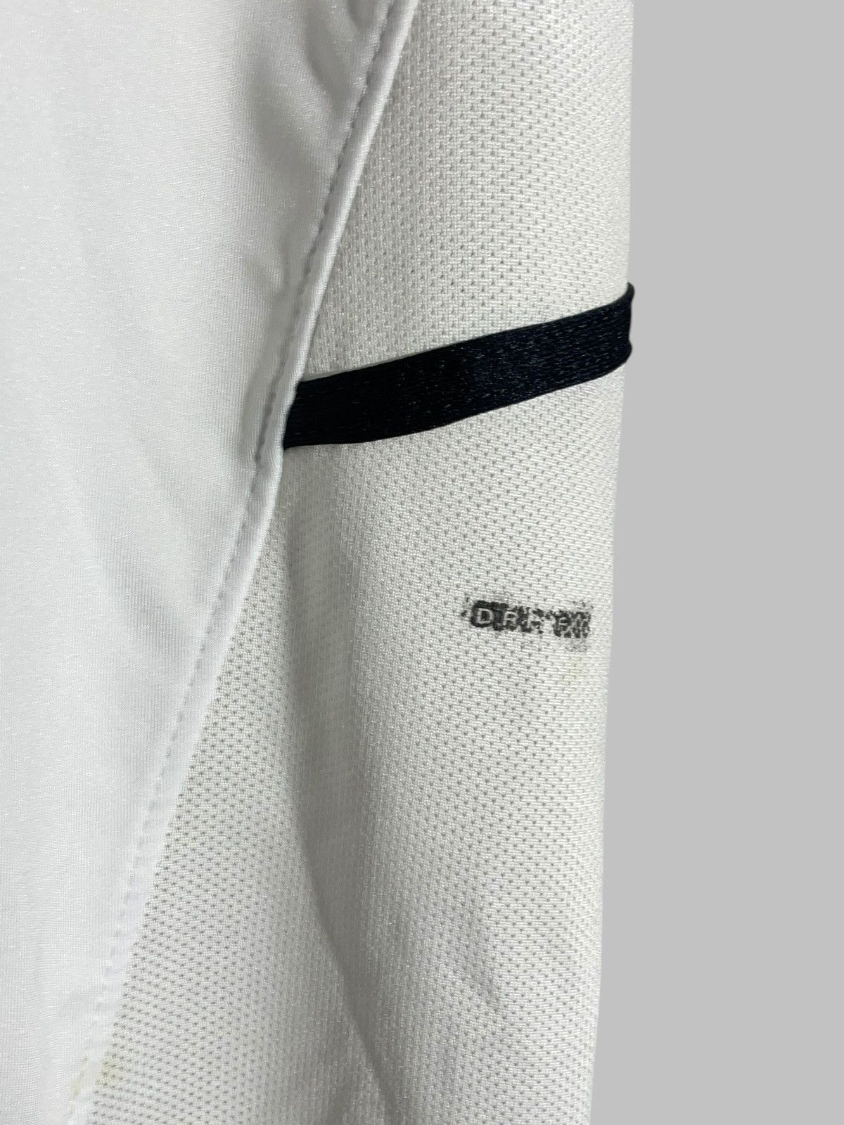Nike Manchester United Nike 2002/03 Away Vintage Football Shirt Size US M / EU 48-50 / 2 - 8 Thumbnail
