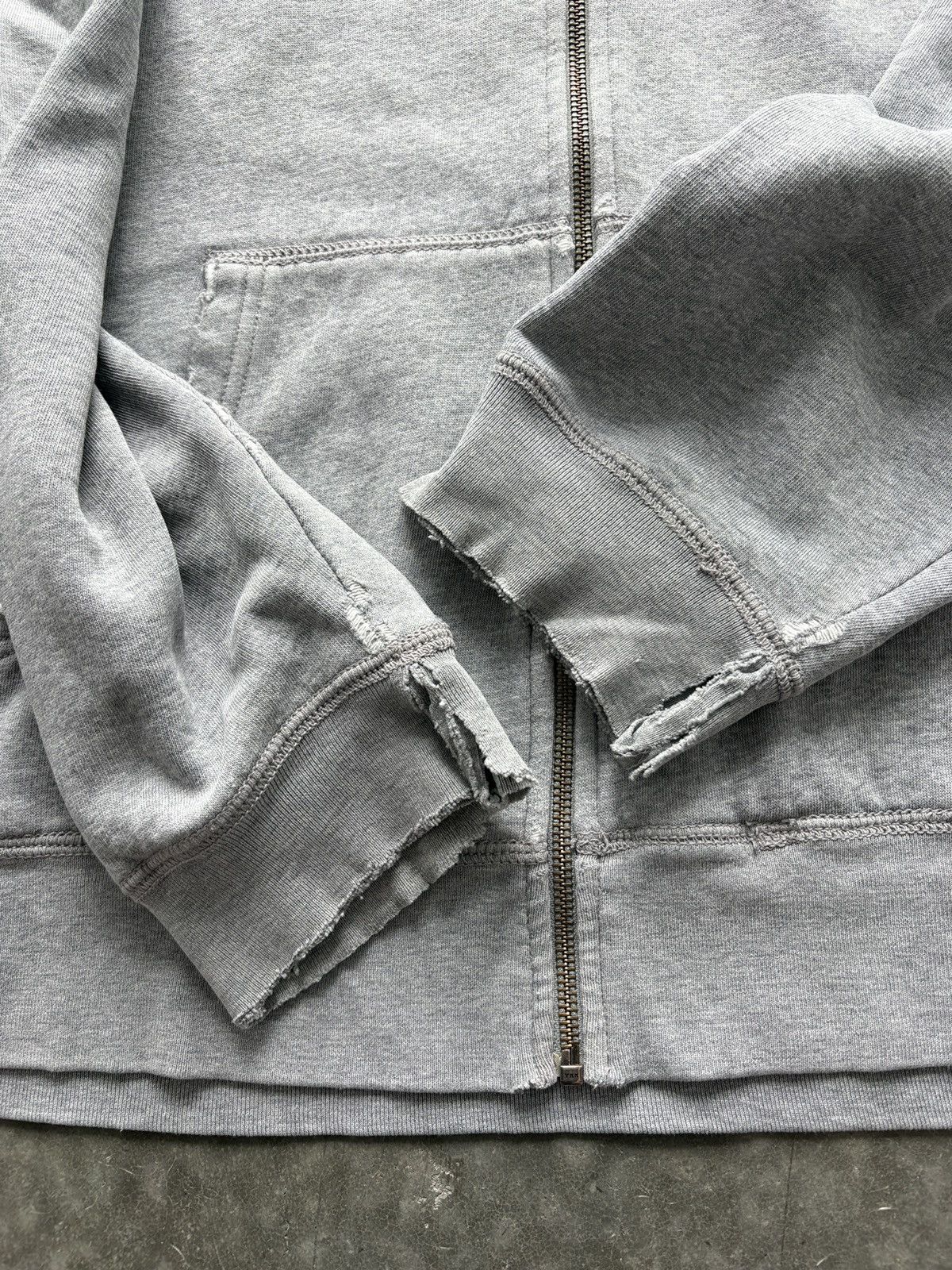 Vintage Vintage Y2K Old Navy New York Distressed Zip Up Hoodie Size US XL / EU 56 / 4 - 6 Thumbnail