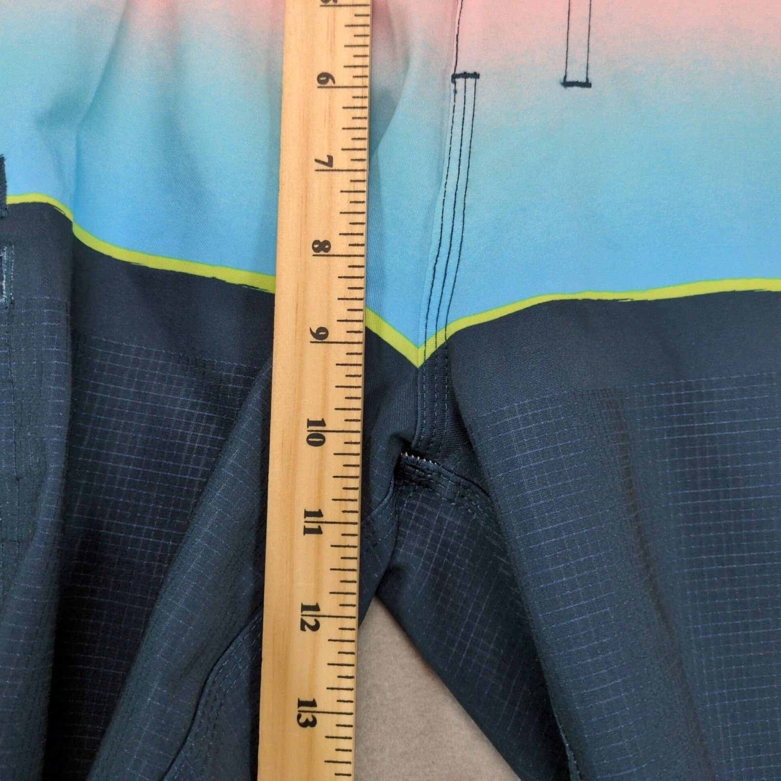 Billabong Billabong Recycler Airlite Total Performance Board Shorts 28 Size US 28 / EU 44 - 7 Thumbnail