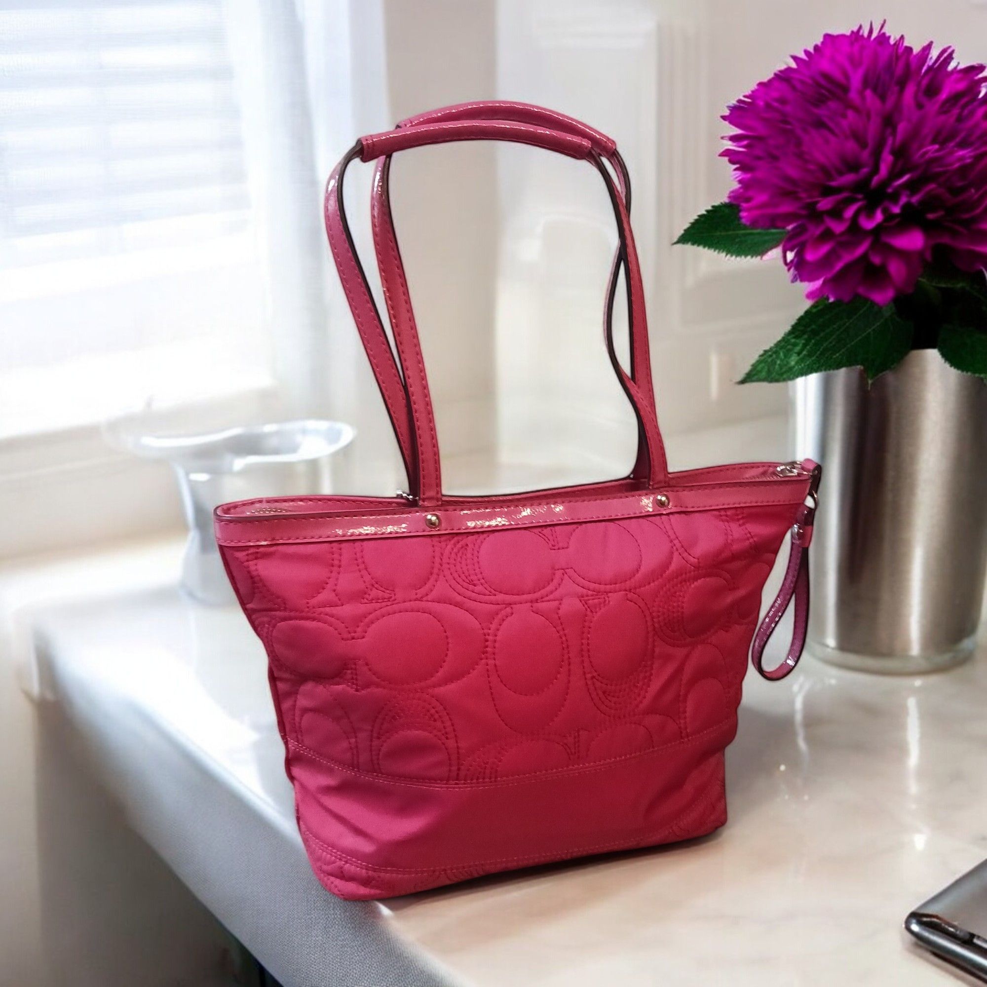 Coach Coach Rose Pink Quilted Signature Tote LeatherTrim Size ONE SIZE - 2 Thumbnail