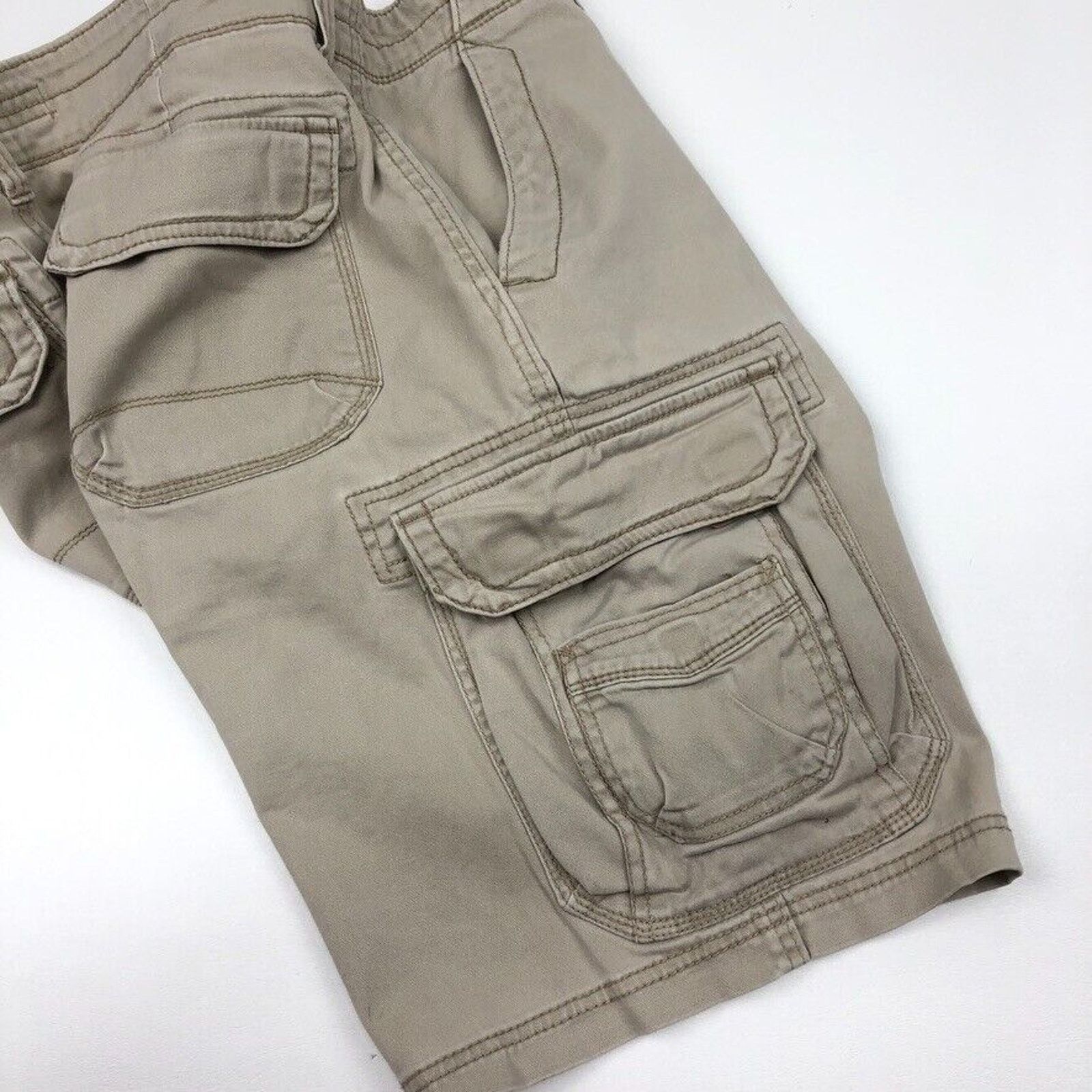 UNIONBAY × Vintage Union Bay Tan Light Brown Cargo Shorts size 34 Streetwear Size US 34 / EU 50 - 3 Thumbnail