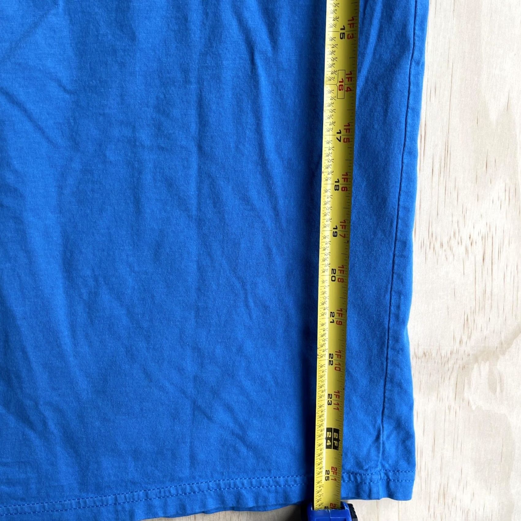 Oakley Oakley Shirt Mens S Blue Hawaiian Islands Surf Tropical Graphic Tee Size US S / EU 44-46 / 1 - 7 Thumbnail