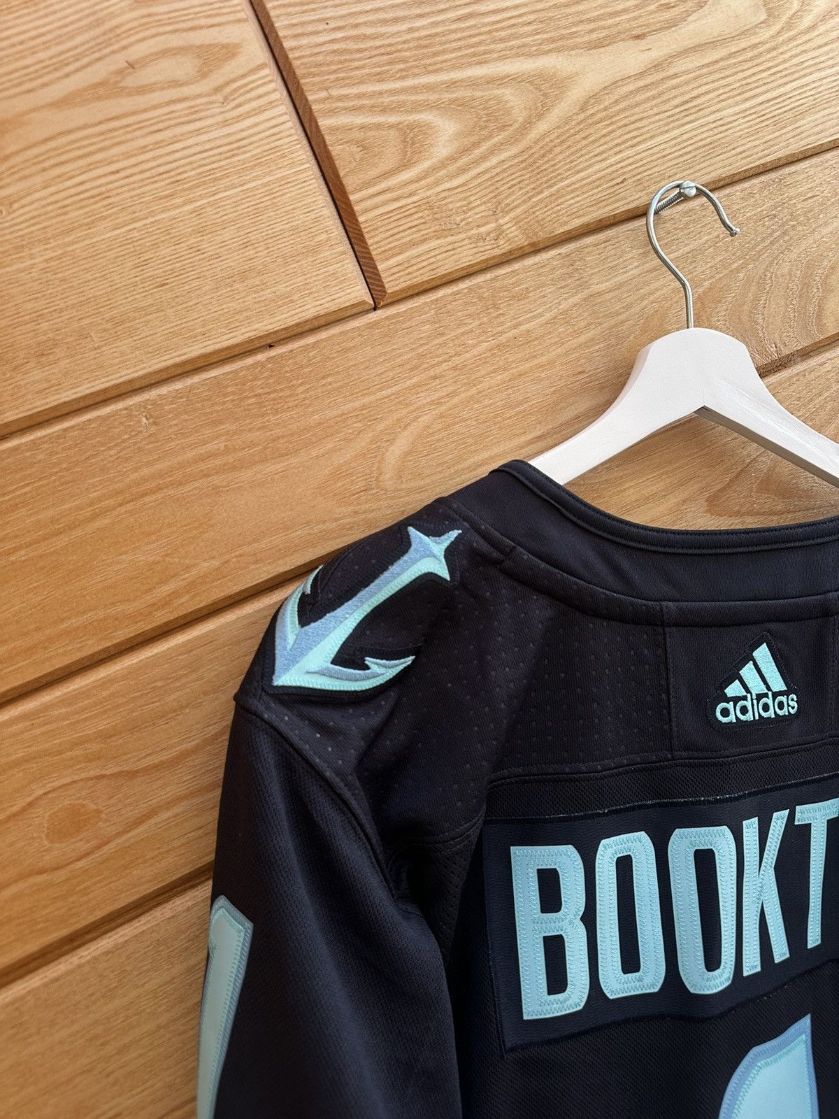 NHL Jersey Adidas NHL Kraken BOOKTOK 1 Size US L / EU 52-54 / 3 - 16 Thumbnail