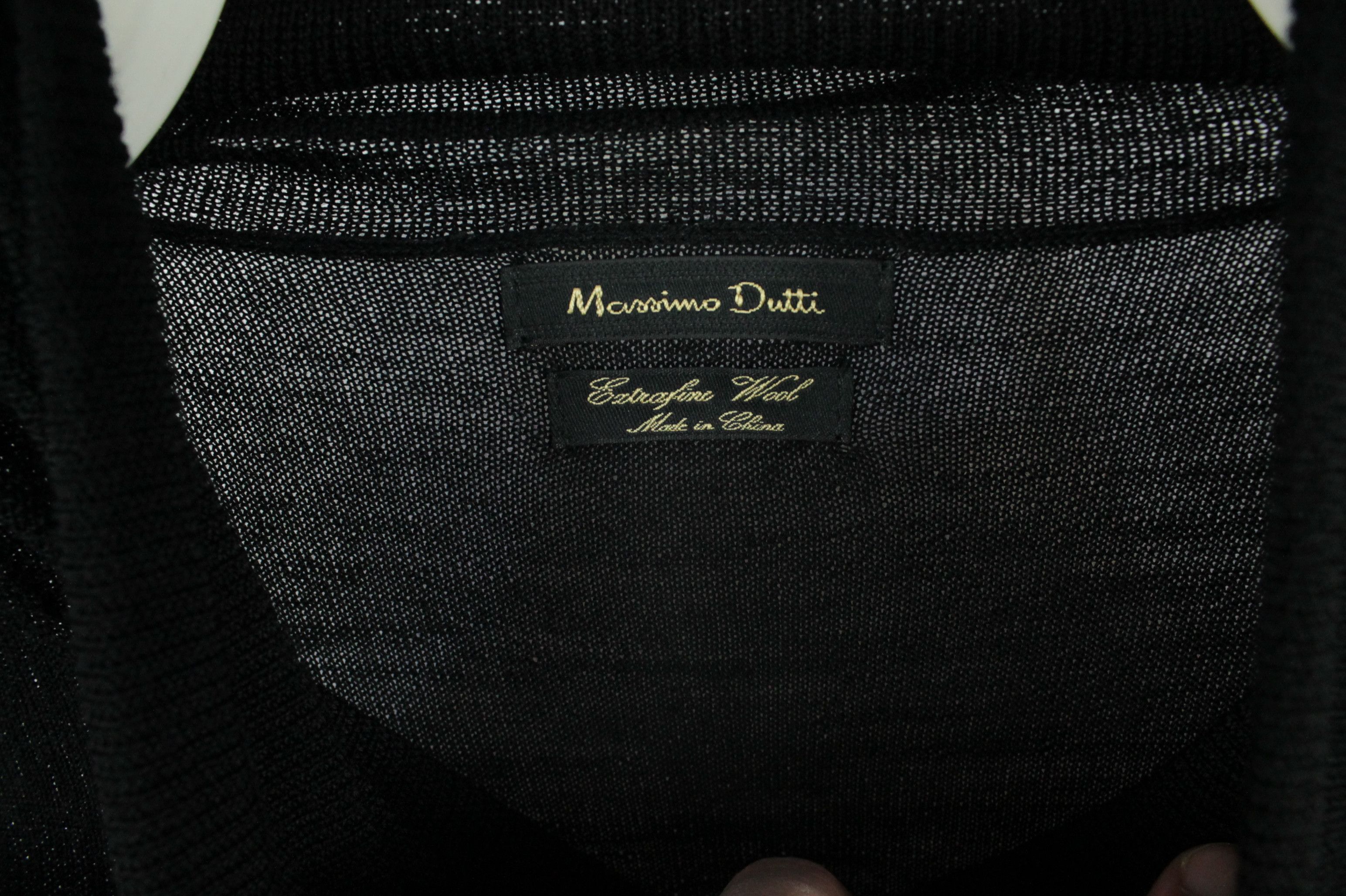 Designer × Massimo Dutti Massimo Dutti Ultalight Black Merino Turtleneck Sweater Size US XXL / EU 58 / 5 - 3 Thumbnail