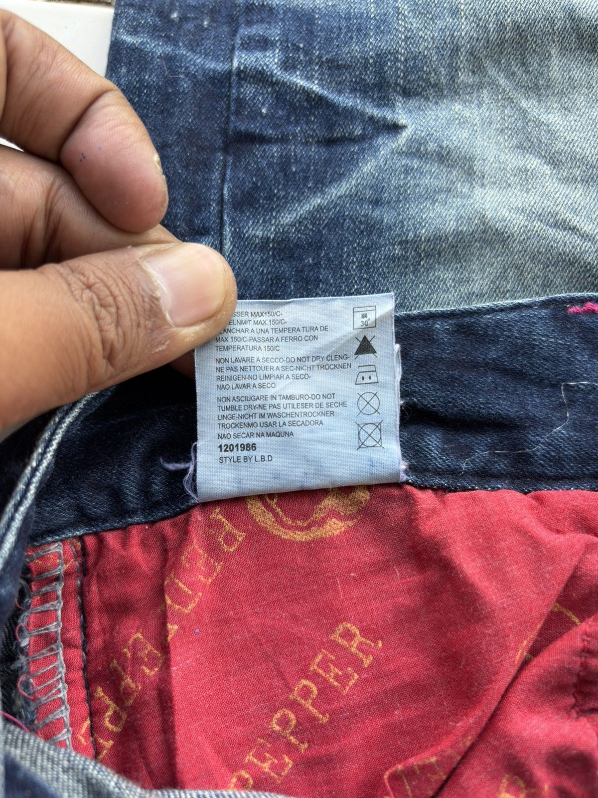 Japanese Brand Red Pepper Union Jack Streetwear Low Flared Distressed Denim Size US 31 - 24 Thumbnail