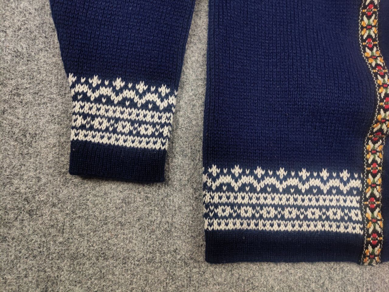 Dale Of Norway Vintage 90's Nordstrikk Wool Pattern Knit Cardigan sweater Size US M / EU 48-50 / 2 - 5 Thumbnail