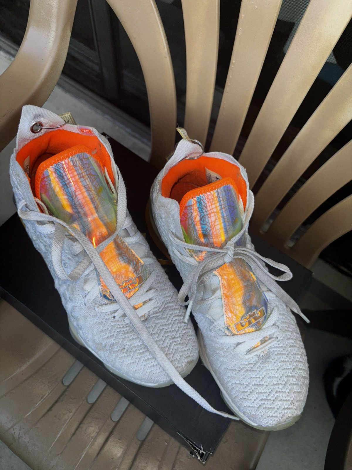 Nike Nike LeBron 17 ‘future air’ Size US 9.5 / EU 42-43 - 2 Thumbnail