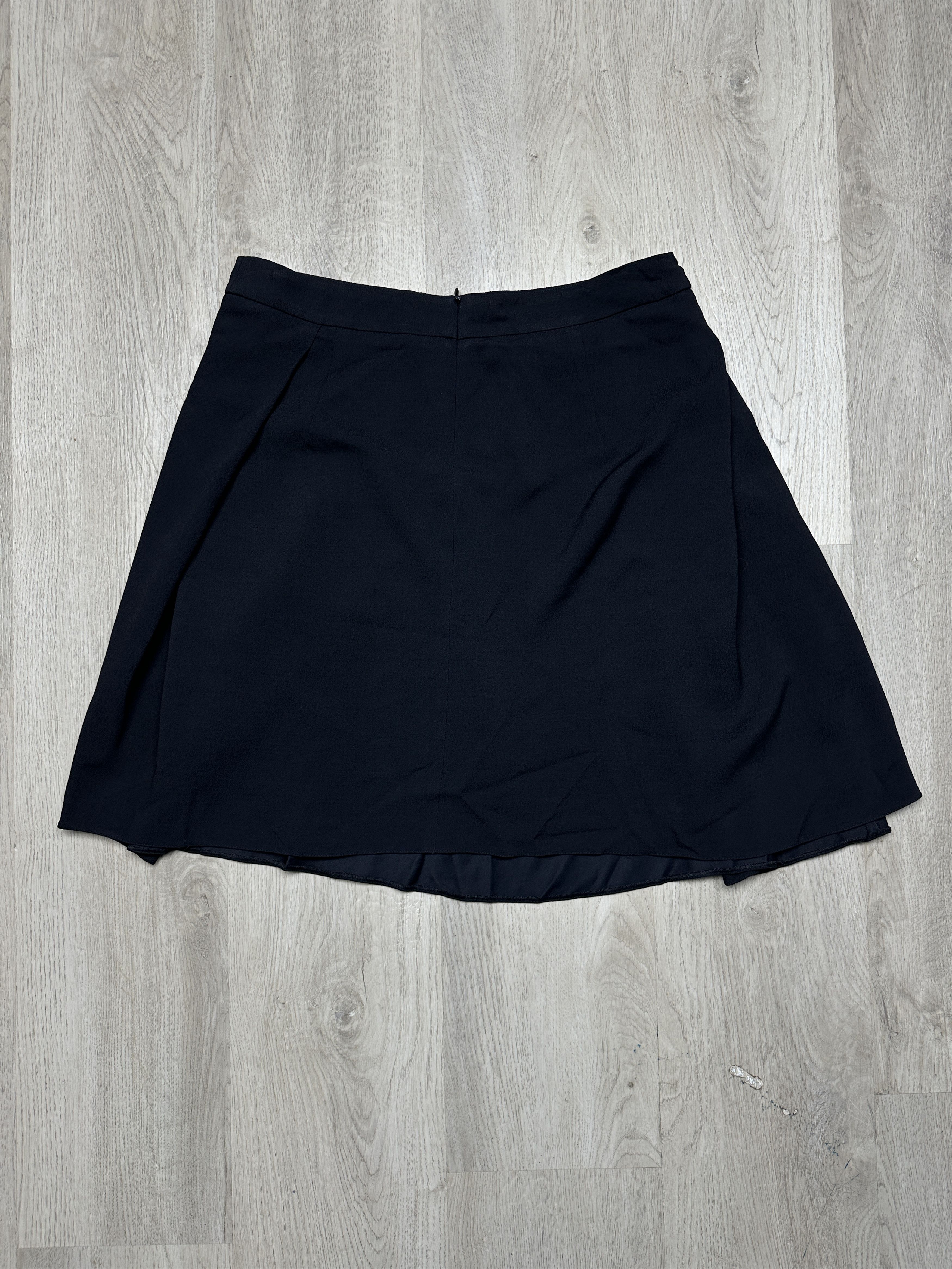 Emporio Armani Emporio Armani Wool - Viscosa Mini Skirt Size 30" / US 8 / IT 44 - 6 Thumbnail